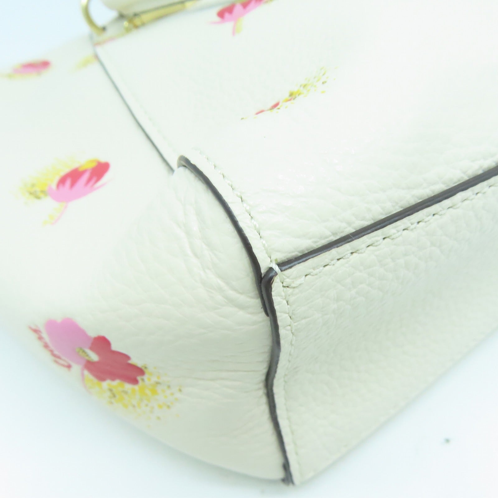 COACH 牛皮皮革2 Way Shoulder金扣手挽肩背兩用袋白色