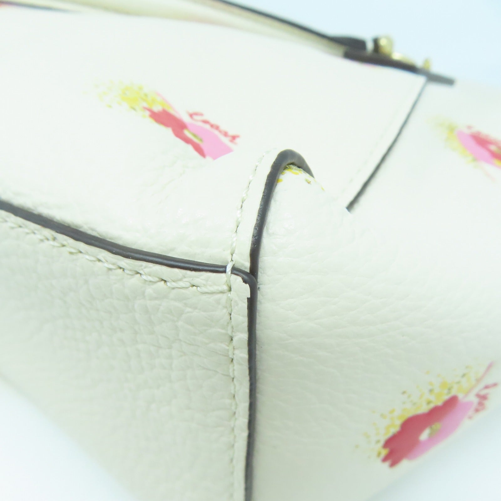 COACH 牛皮皮革2 Way Shoulder金扣手挽肩背兩用袋白色