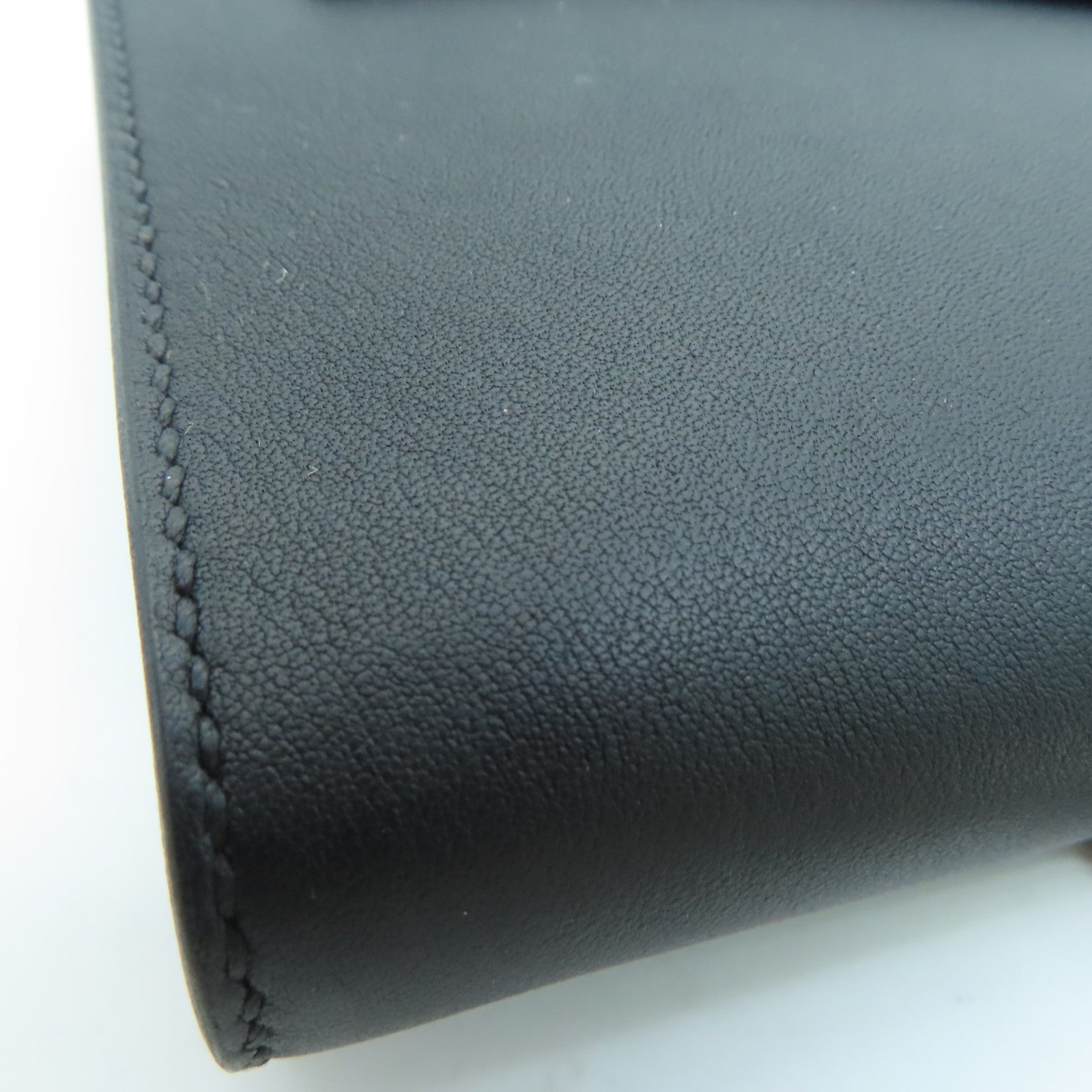 HERMES Swift皮革Kelly Cut金扣手挽袋Noir/黑色