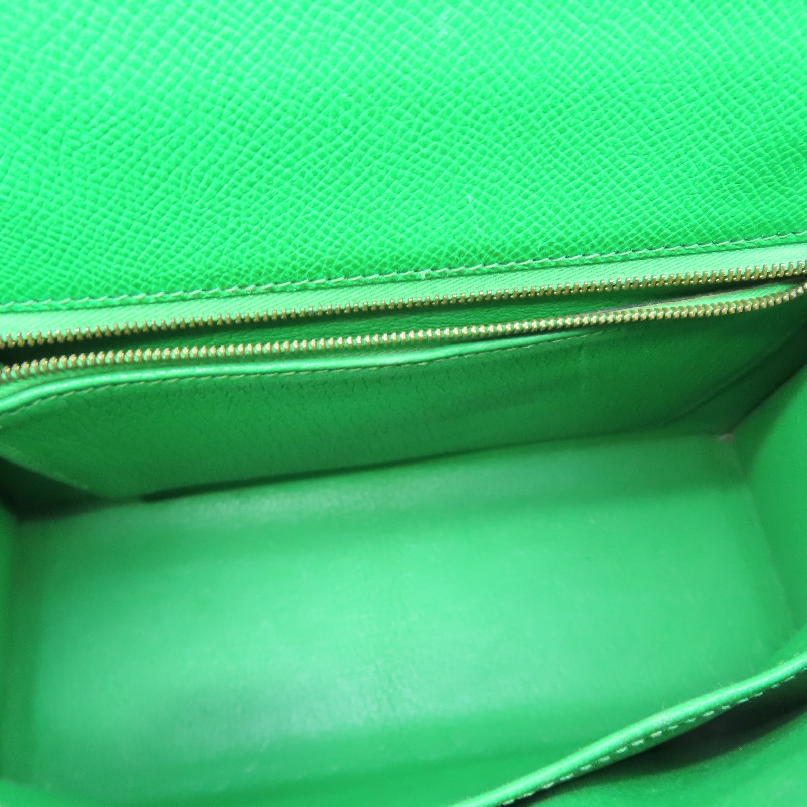 HERMES Epsom Leather Kelly 25 Gold Buckle Handle Shoulder Bag Bamboo Green