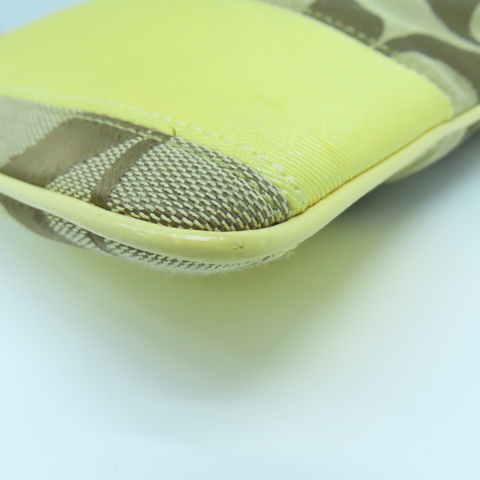 COACH 【激減優惠】帆布Shoulder Bag銀扣肩背袋黃色/啡色