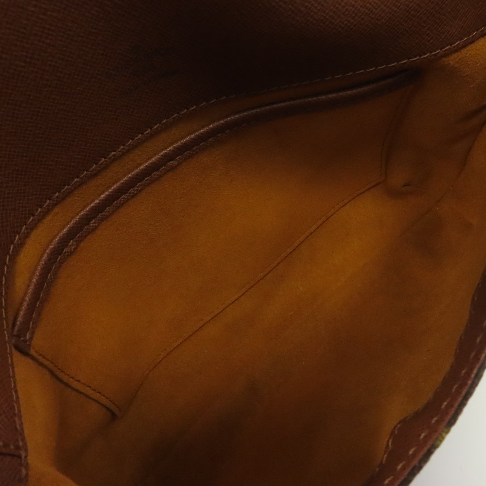 LOUIS VUITTON Monogram Musette Tango Shoulder Bag金扣肩背袋啡色