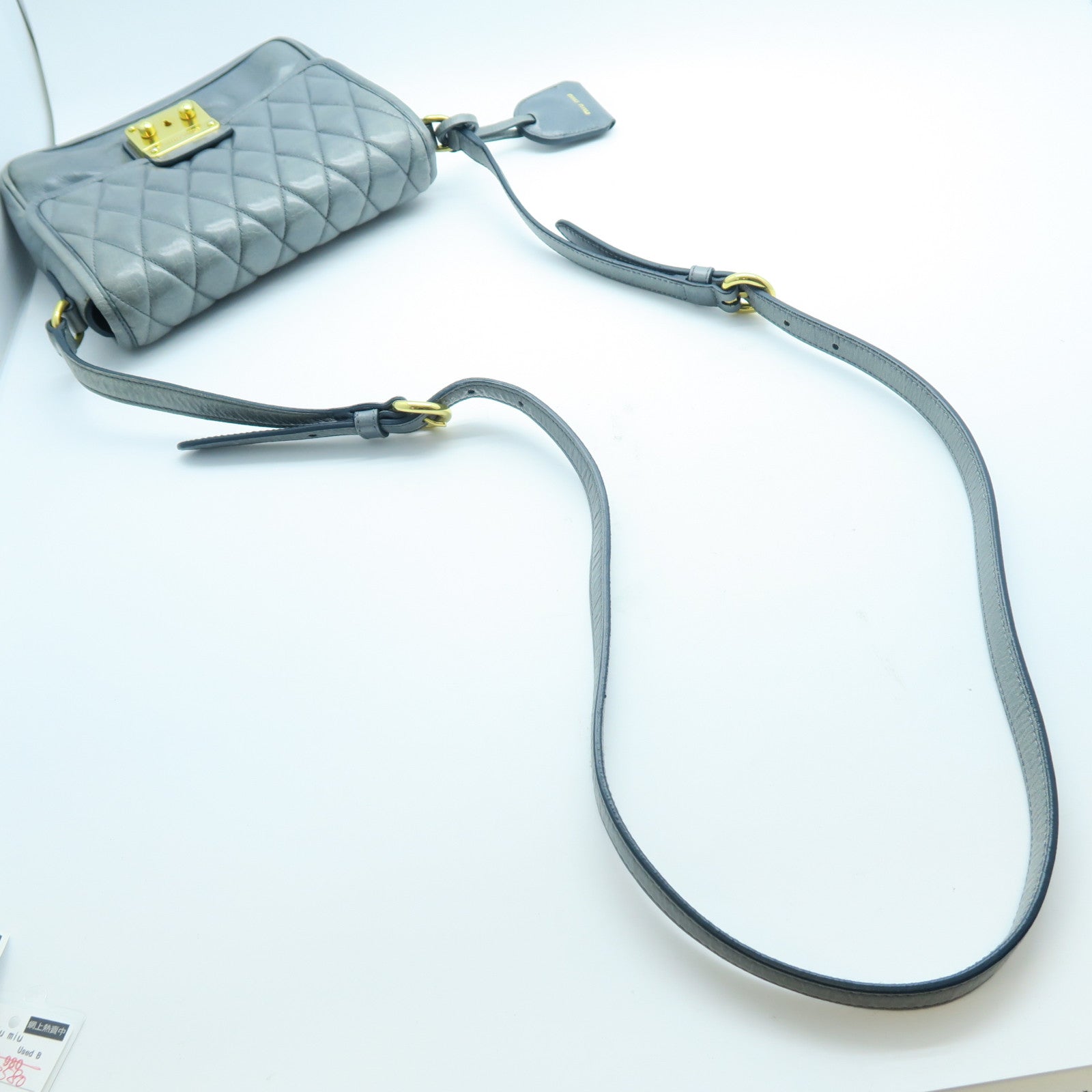Miu Miu 牛皮皮革Shoulder Bag金扣肩背袋灰色