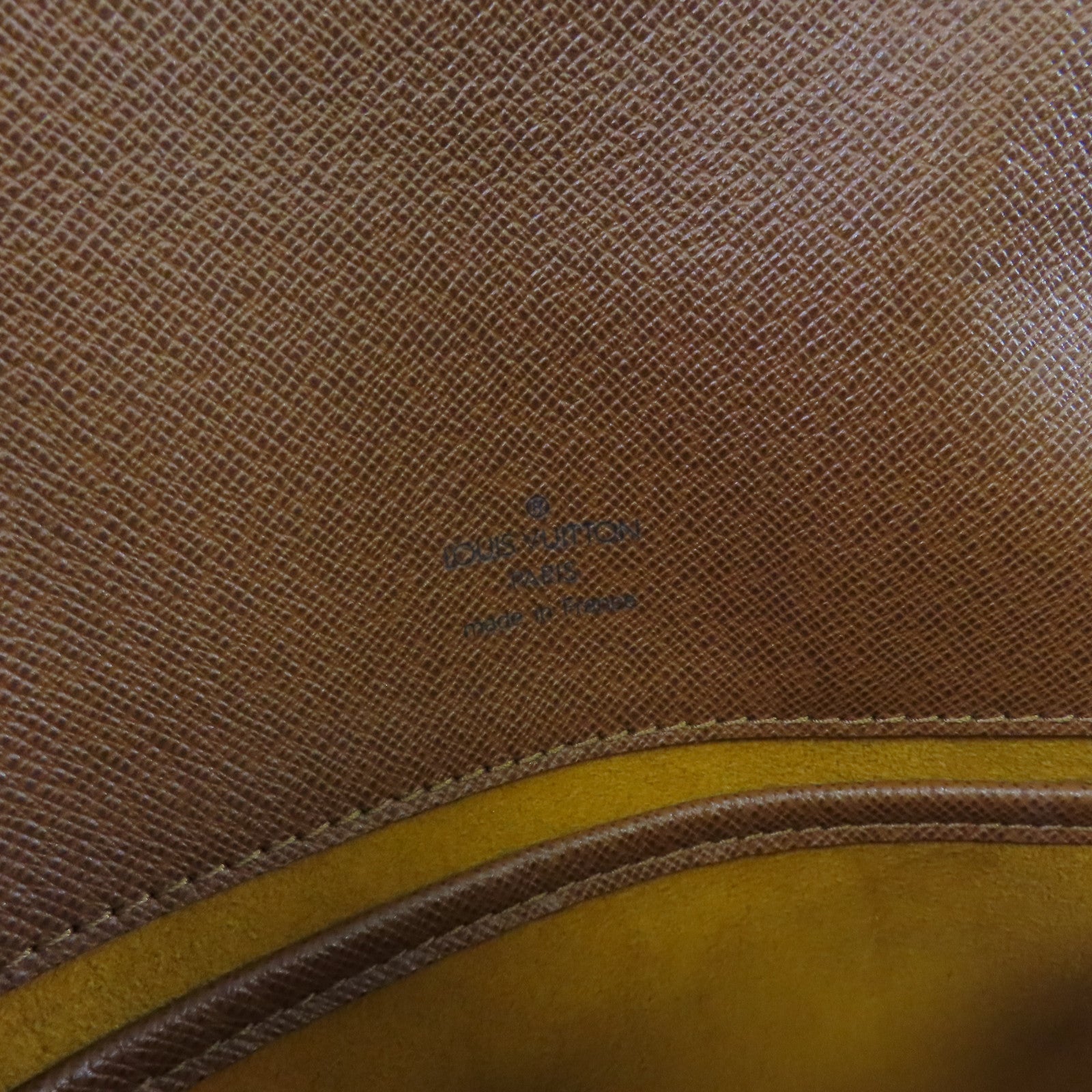 LOUIS VUITTON Monogram Musette Tango Shoulder Bag金扣肩背袋啡色