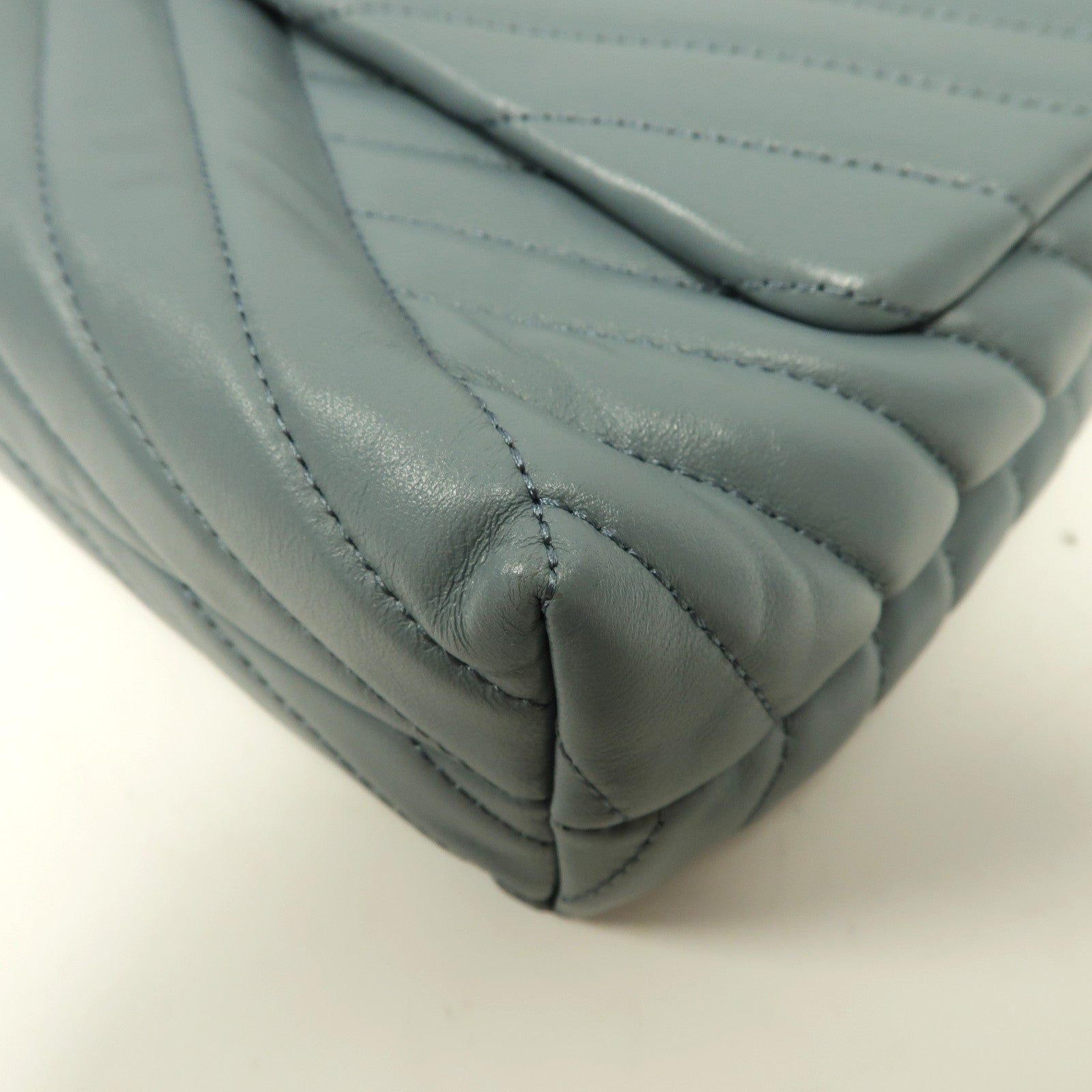 Tory Burch 羊皮皮革Kira Chevron Convertible金扣鏈帶肩背袋藍色