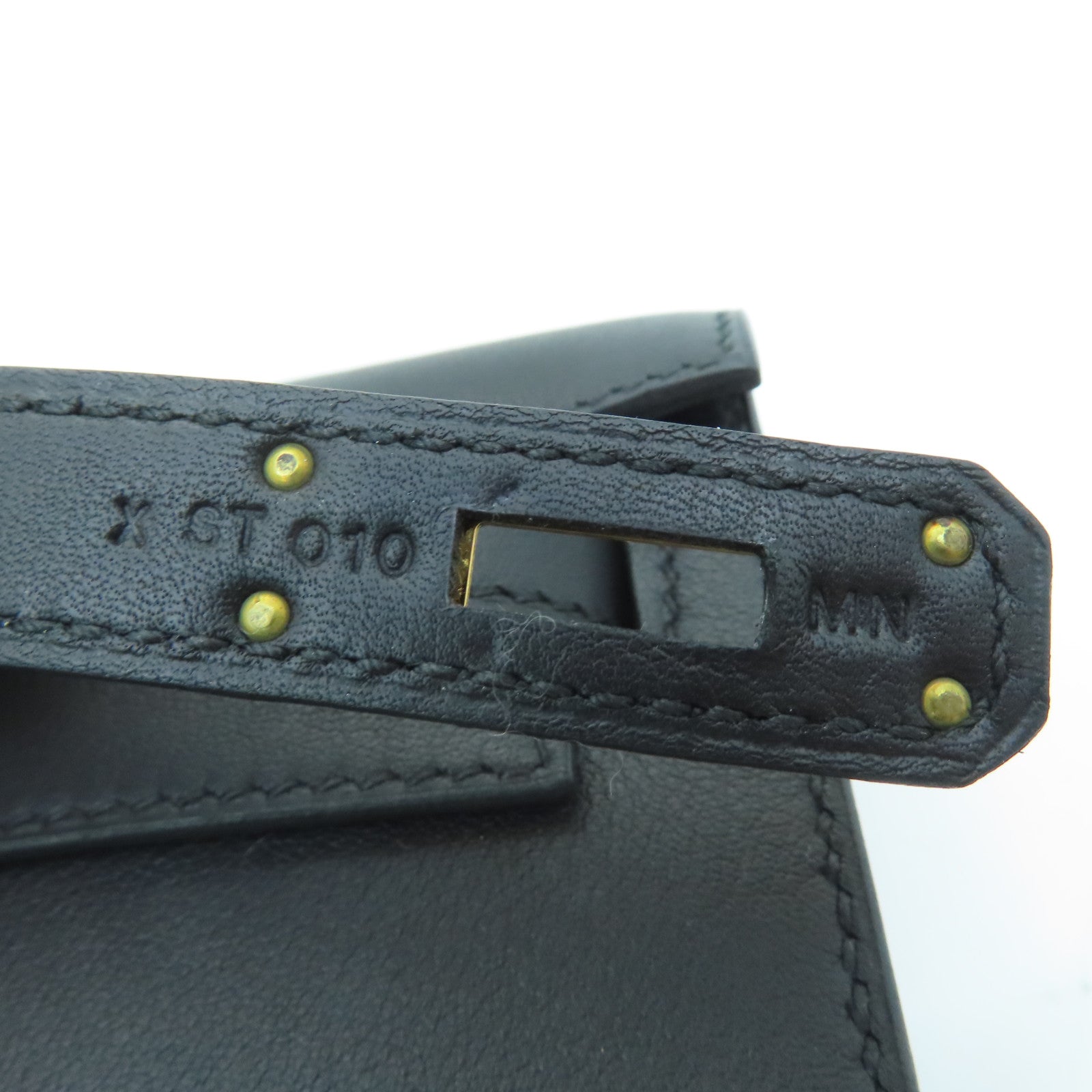 HERMES Swift皮革Kelly Cut金扣手挽袋Noir/黑色
