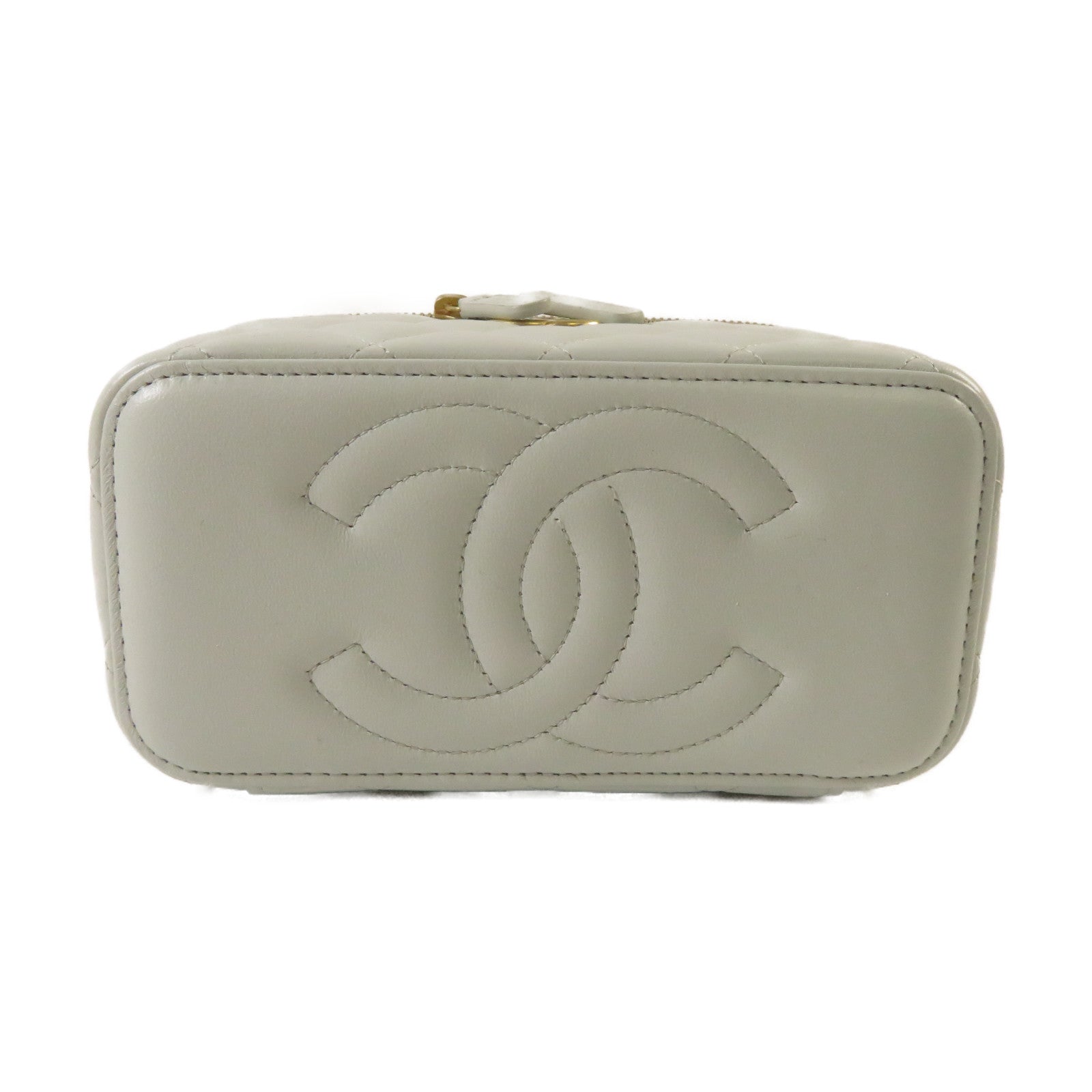 CHANEL 菱格羊皮皮革Vanity Case金扣鏈帶肩背袋淺藍色