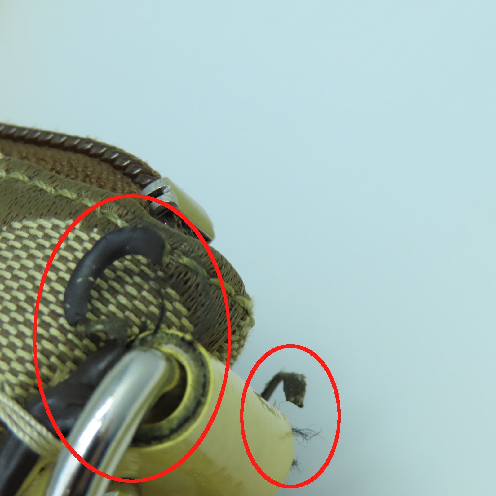 COACH 【激減優惠】帆布Shoulder Bag銀扣肩背袋黃色/啡色