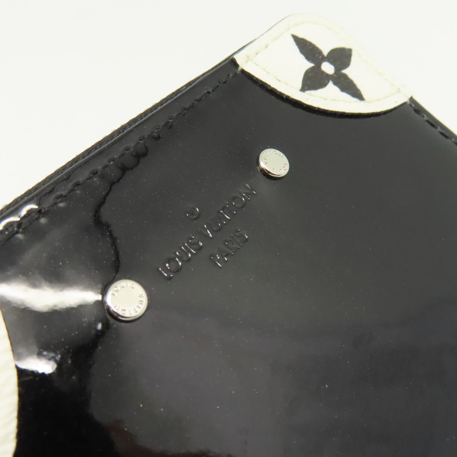 LOUIS VUITTON 漆皮皮革Card Coin Case銀扣零錢卡套黑色