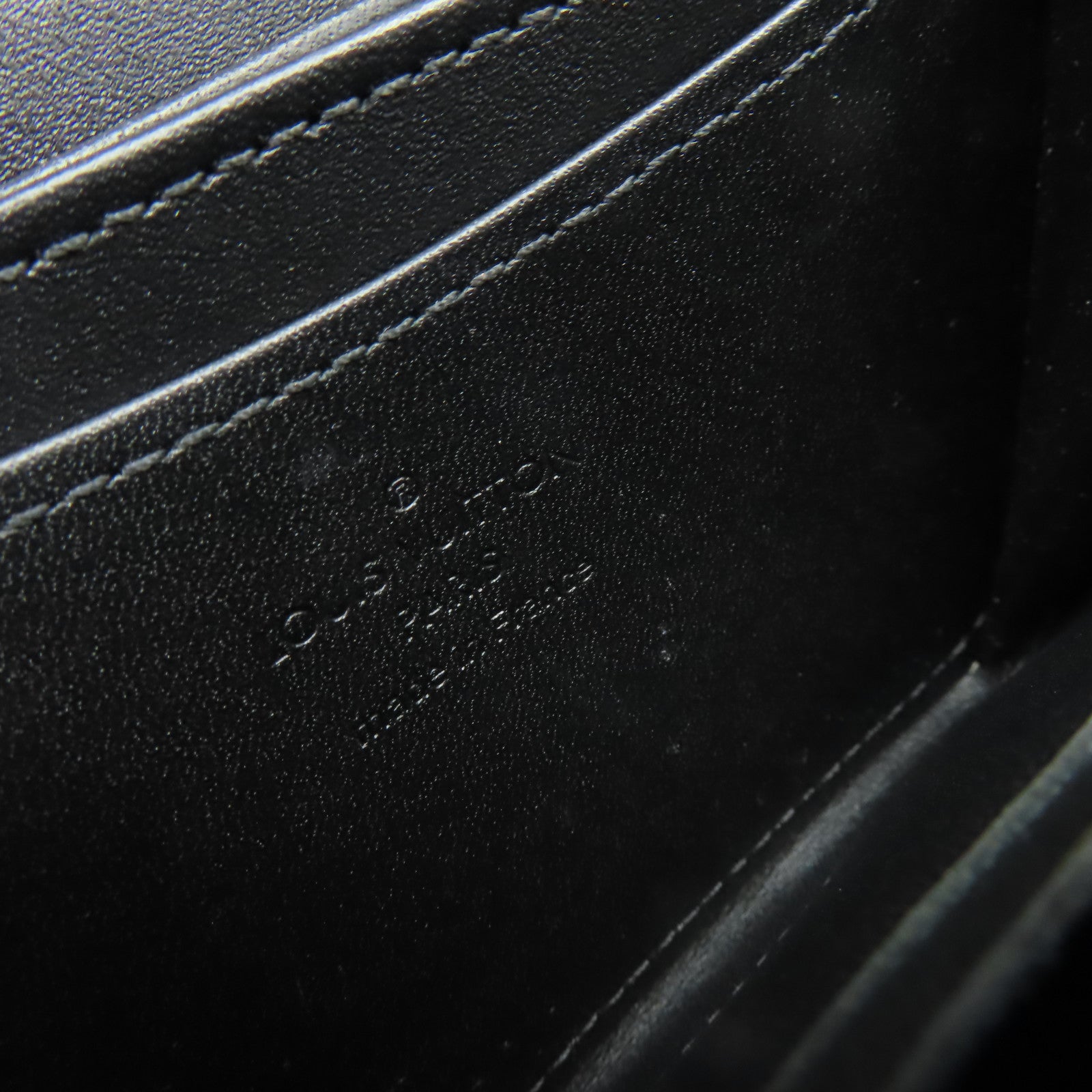 LOUIS VUITTON 漆皮皮革Card Coin Case銀扣零錢卡套黑色