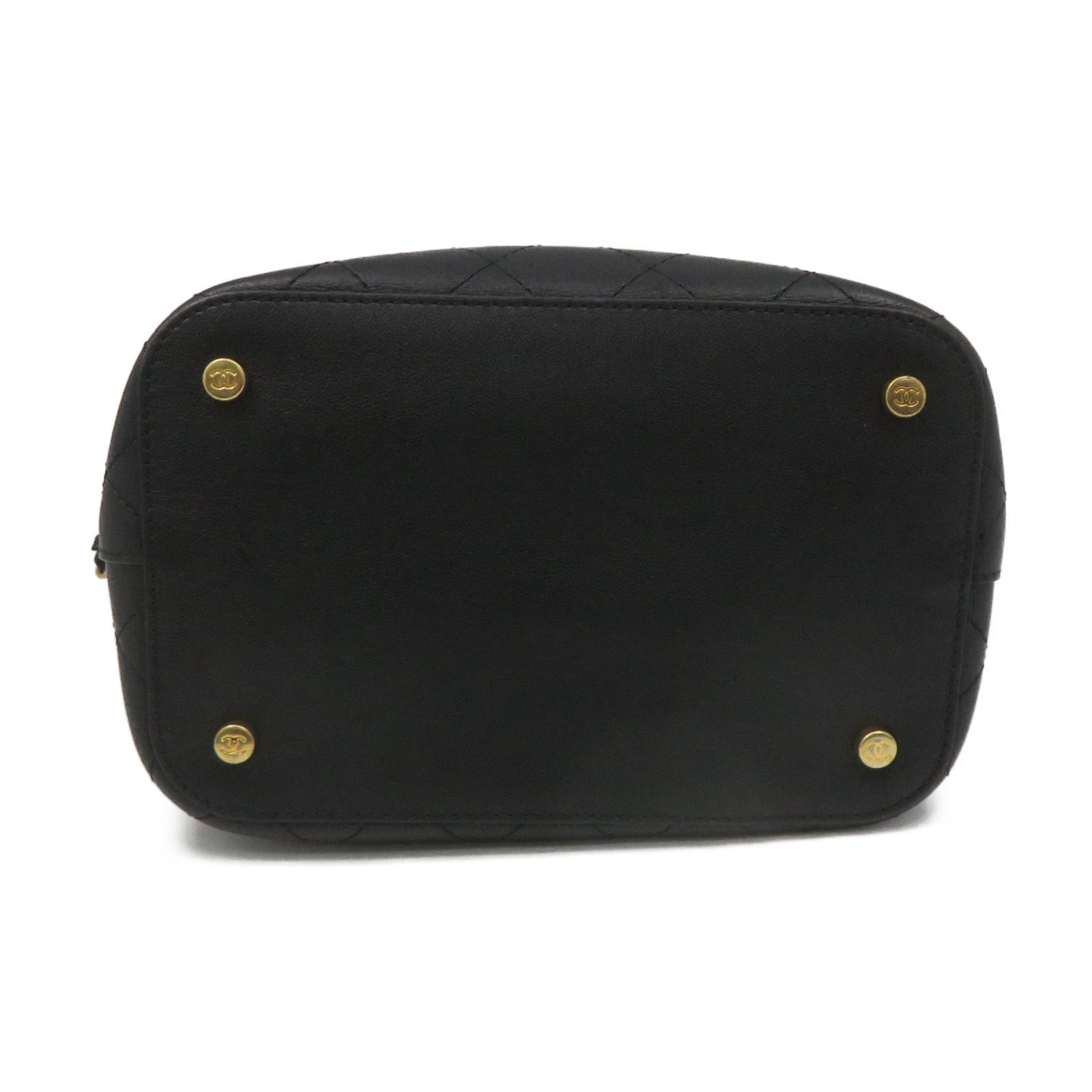 CHANEL Lingge cowhide leather Bucket Bag gold buckle chain belt handle shoulder bag black