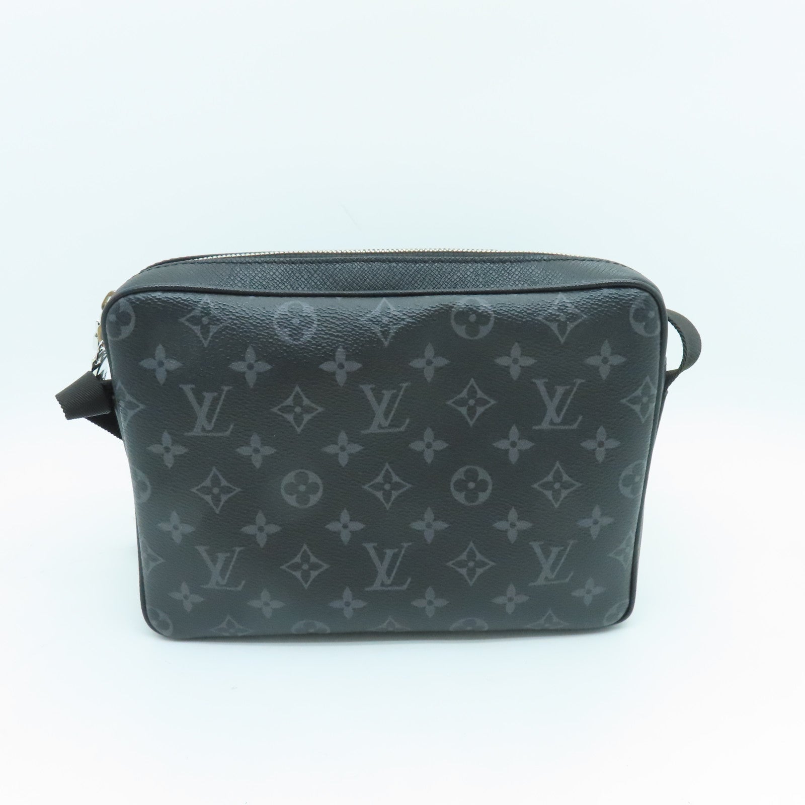 LOUIS VUITTON Monogram Eclipes Outdoor銀扣肩背袋黑色