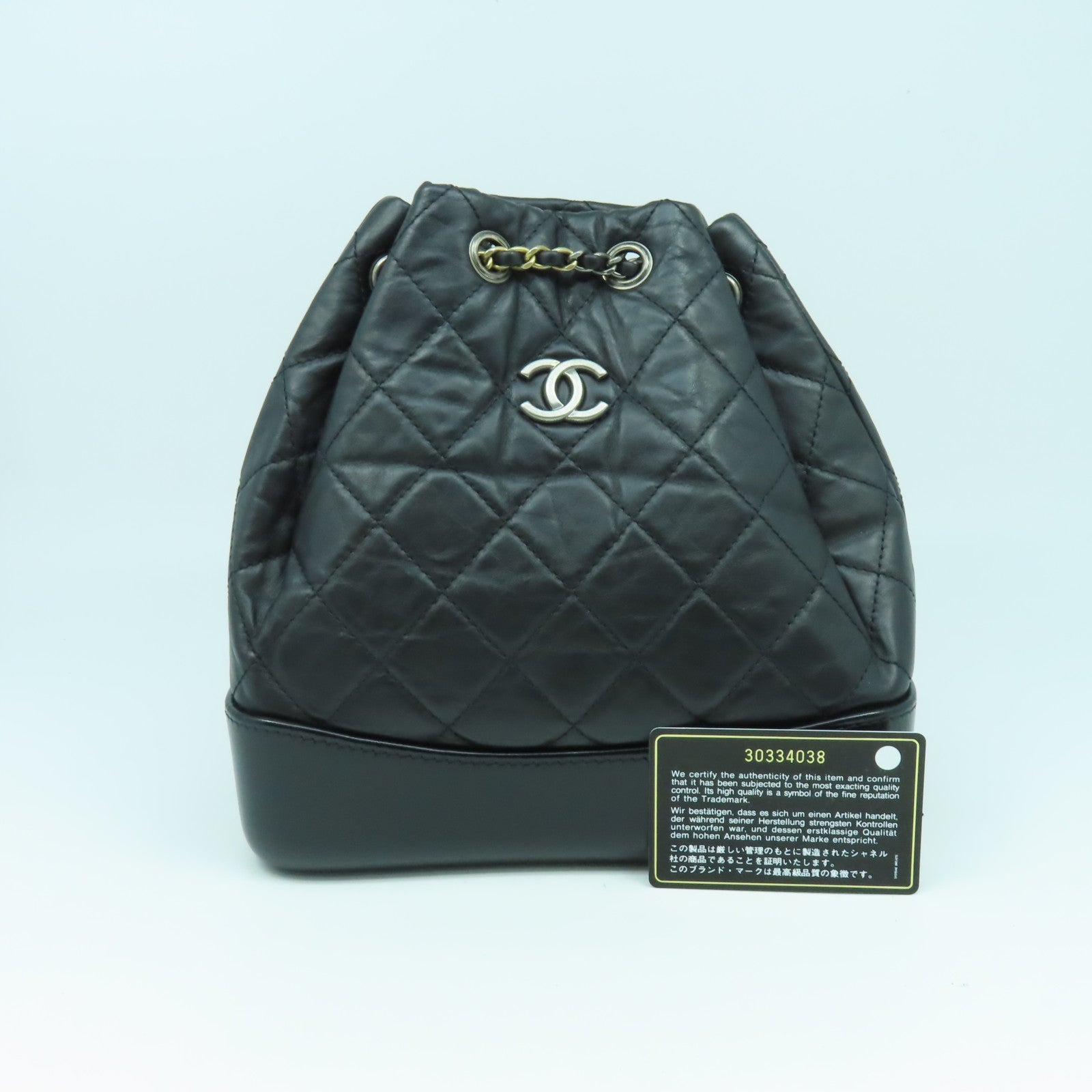 CHANEL 菱格牛皮皮革Grabrielle Backpack銀扣鏈帶背包黑色