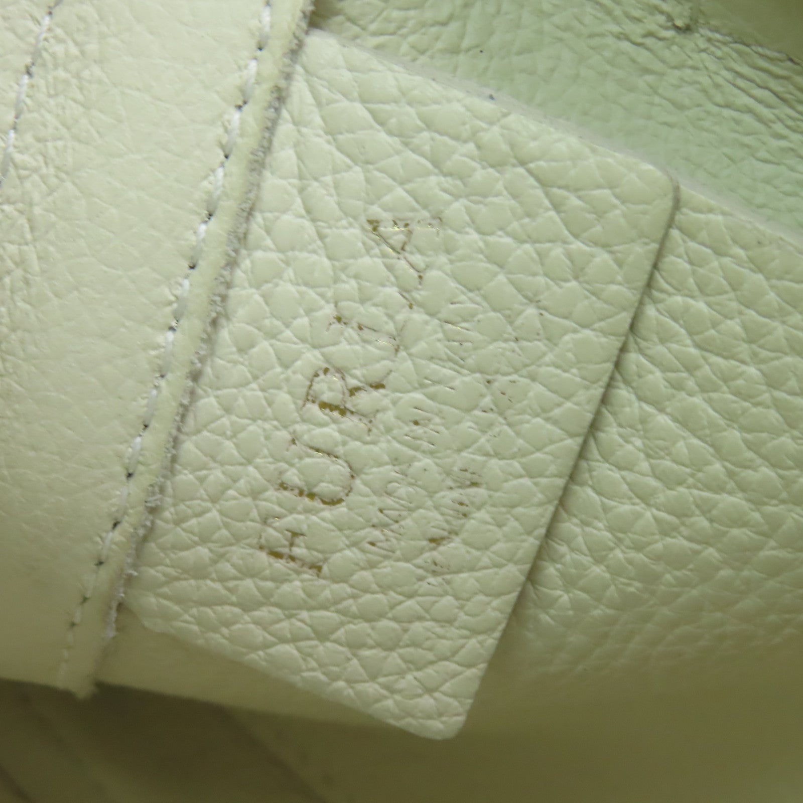 Furla 牛皮皮革Shoulder Bag金扣手挽肩背兩用袋白色