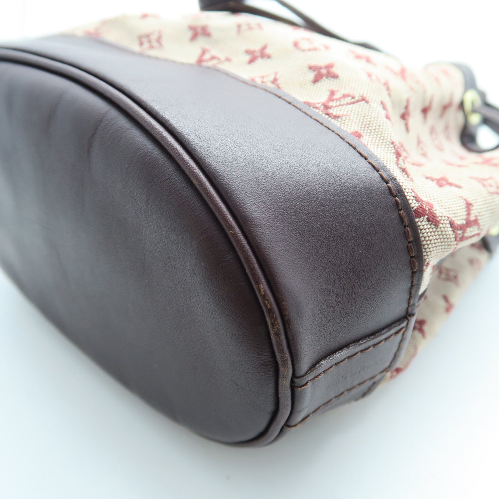 LOUIS VUITTON Monogram Mini Noelie金扣肩背袋紅色