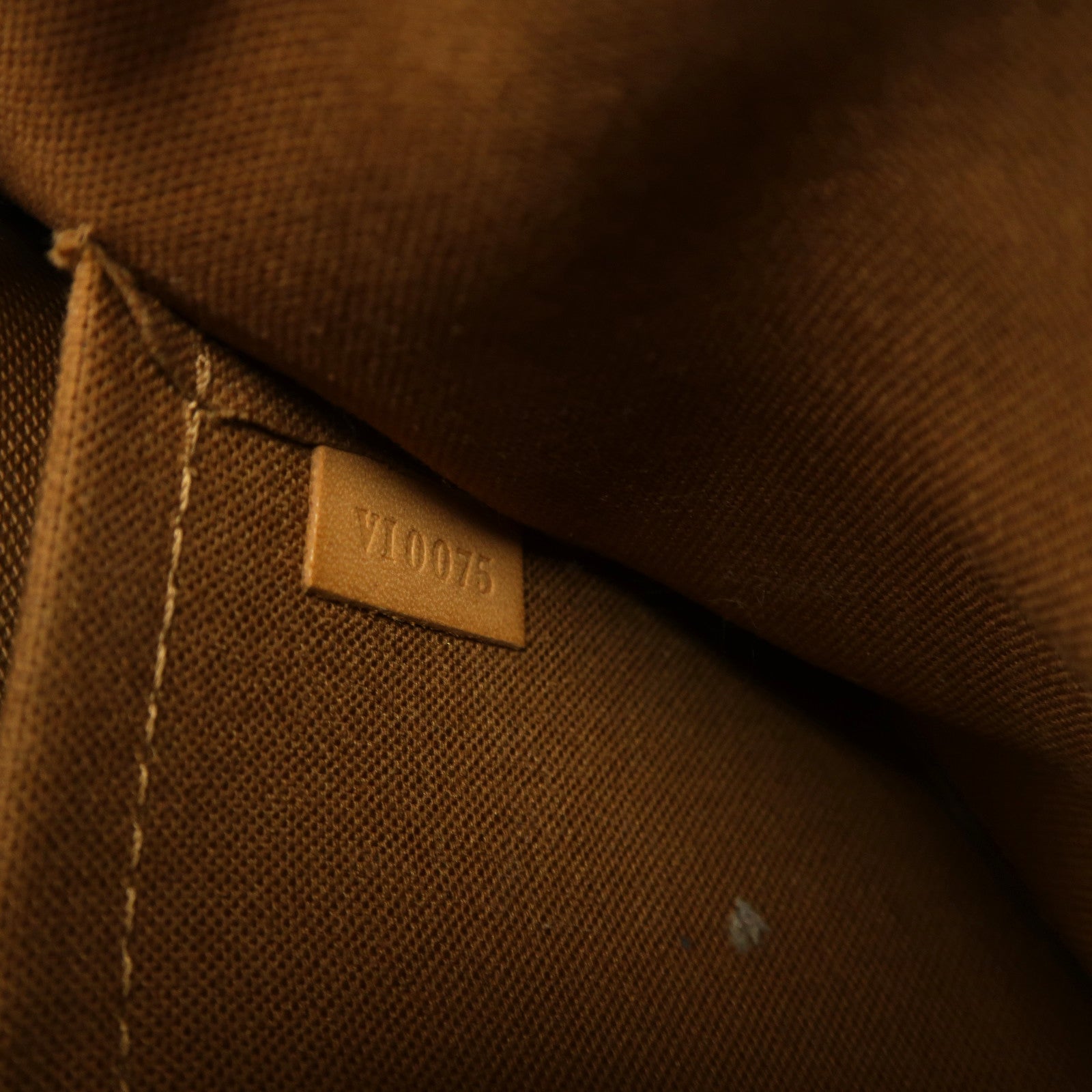 LOUIS VUITTON Monogram Popincourt金扣手挽袋啡色
