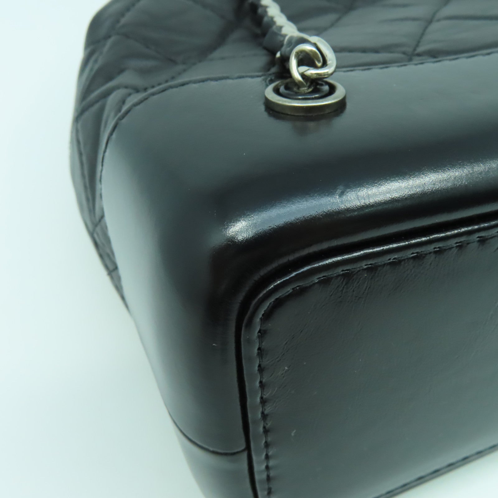 CHANEL 菱格牛皮皮革Grabrielle Backpack銀扣鏈帶背包黑色