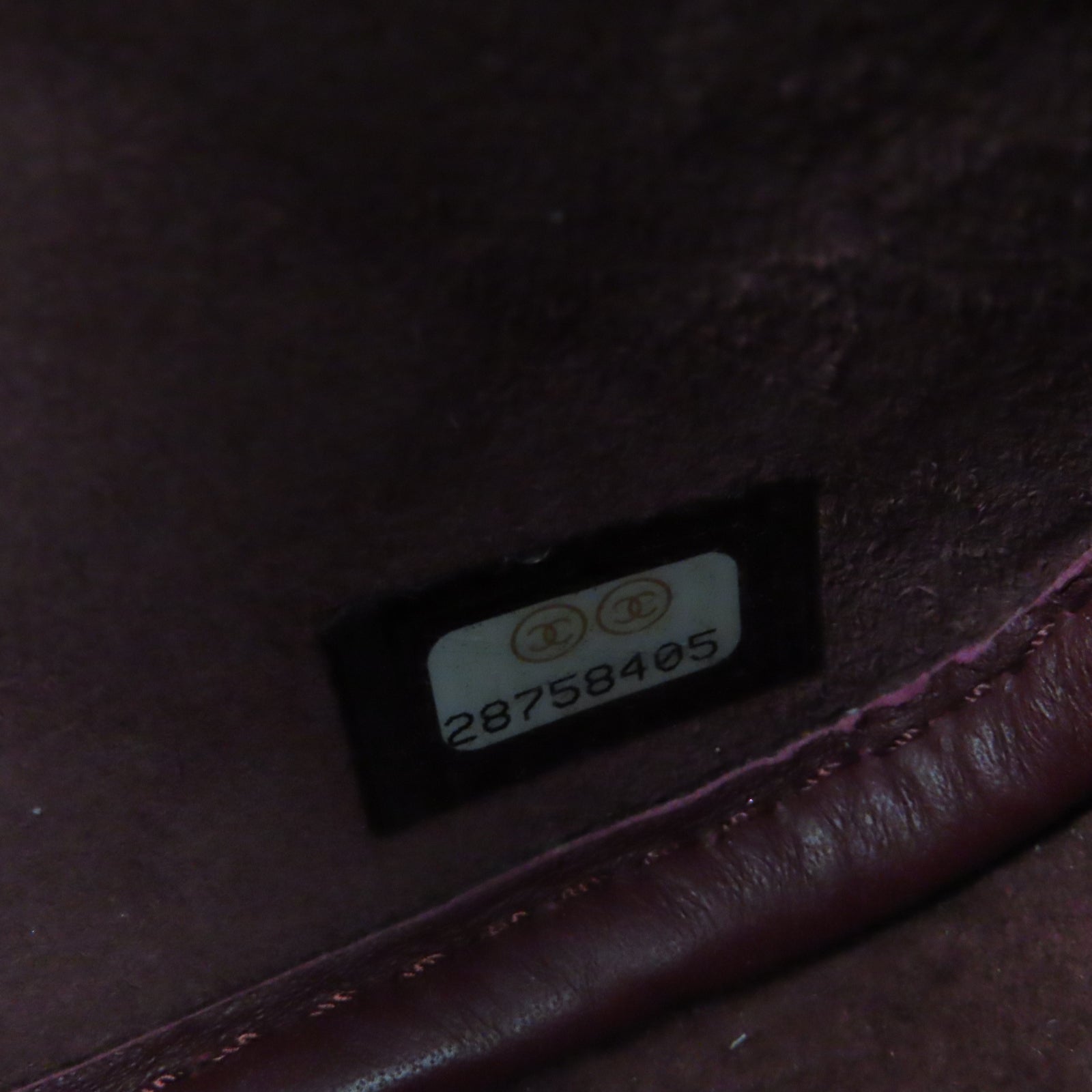 CHANEL 菱格牛皮皮革Chain Shoulder金扣鏈帶肩背袋黑色
