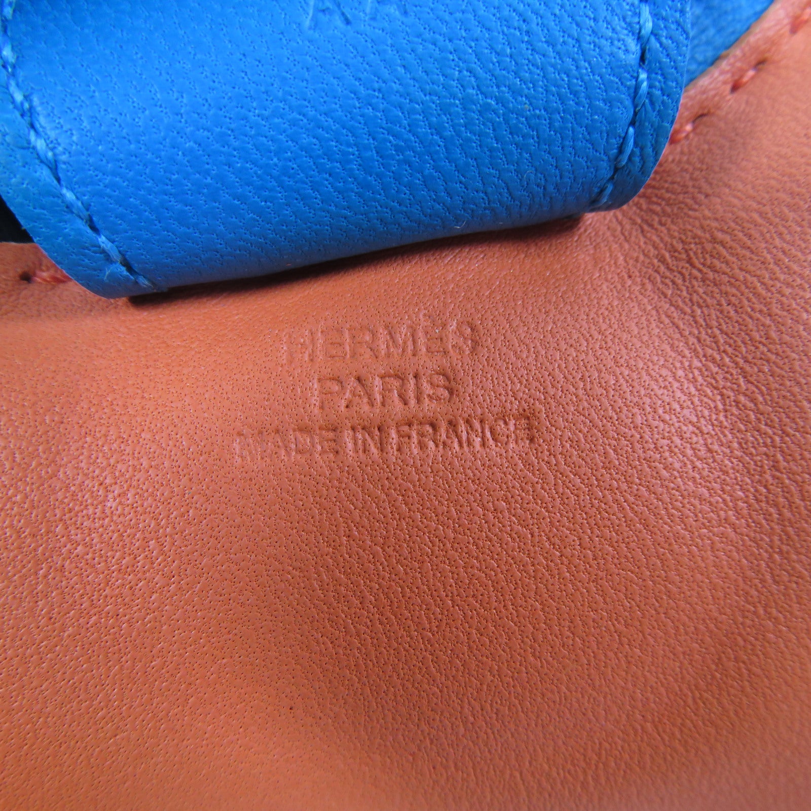 HERMES Swift皮革Rodeo MM掛飾Terre Battue 紅土色/Turquoise 綠松石色