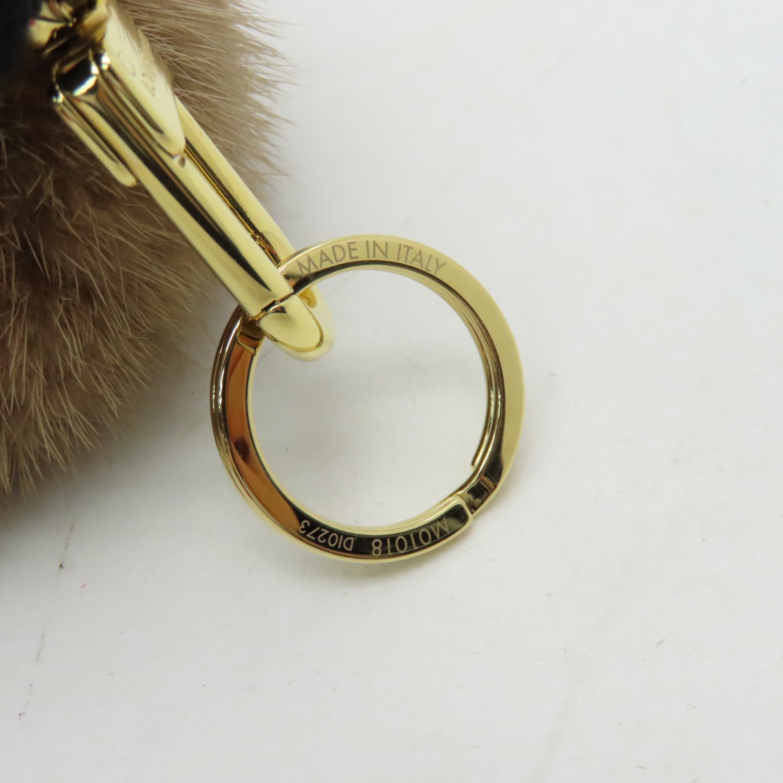LOUIS VUITTON 毛茸Lovely Fur Key Chain金扣掛飾棕色
