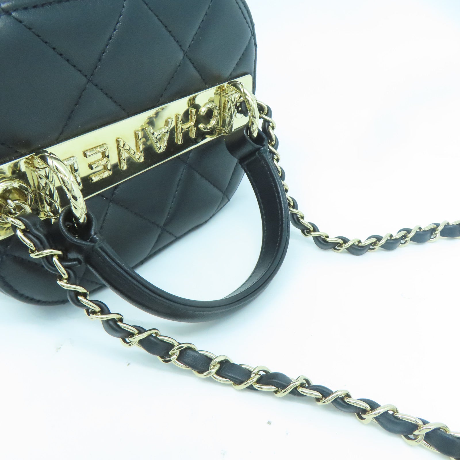 CHANEL 菱格羊皮皮革Trendy CC Vanity Case金扣手挽肩背兩用袋黑色