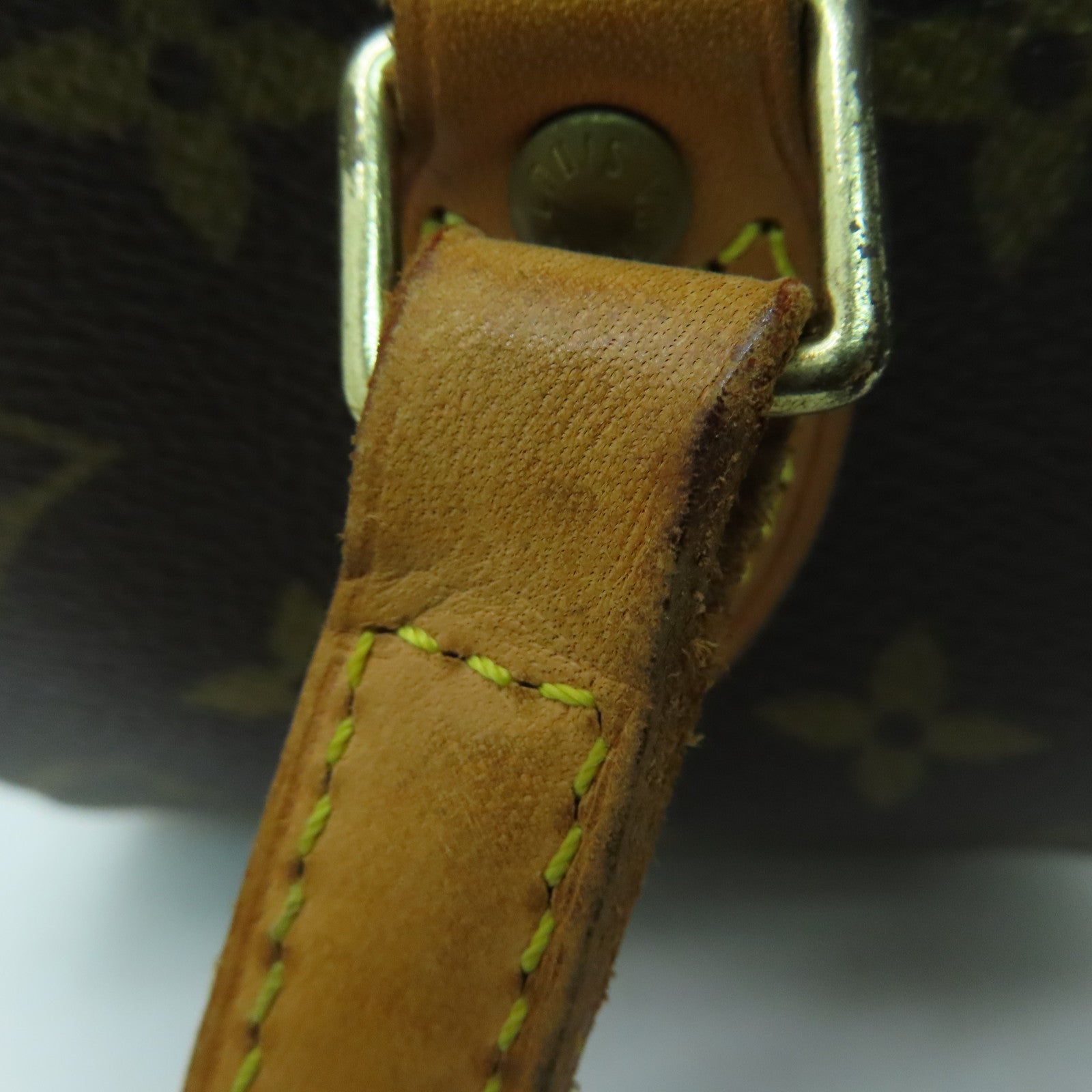 LOUIS VUITTON Monogram Blois Shoulder Bag金扣肩背袋啡色