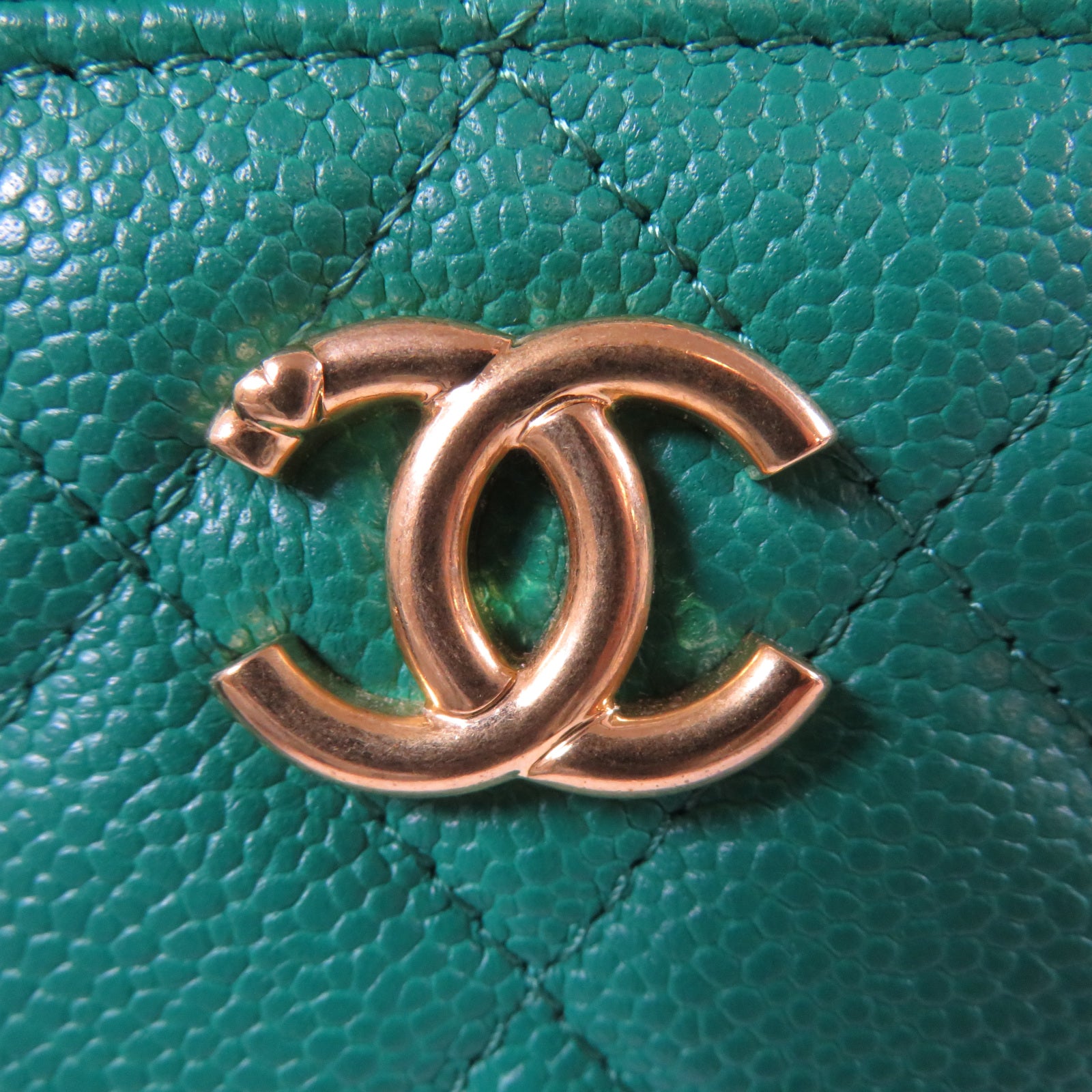 CHANEL 菱格Caviar皮革Vanity Case Mini金扣鏈帶肩背袋綠色