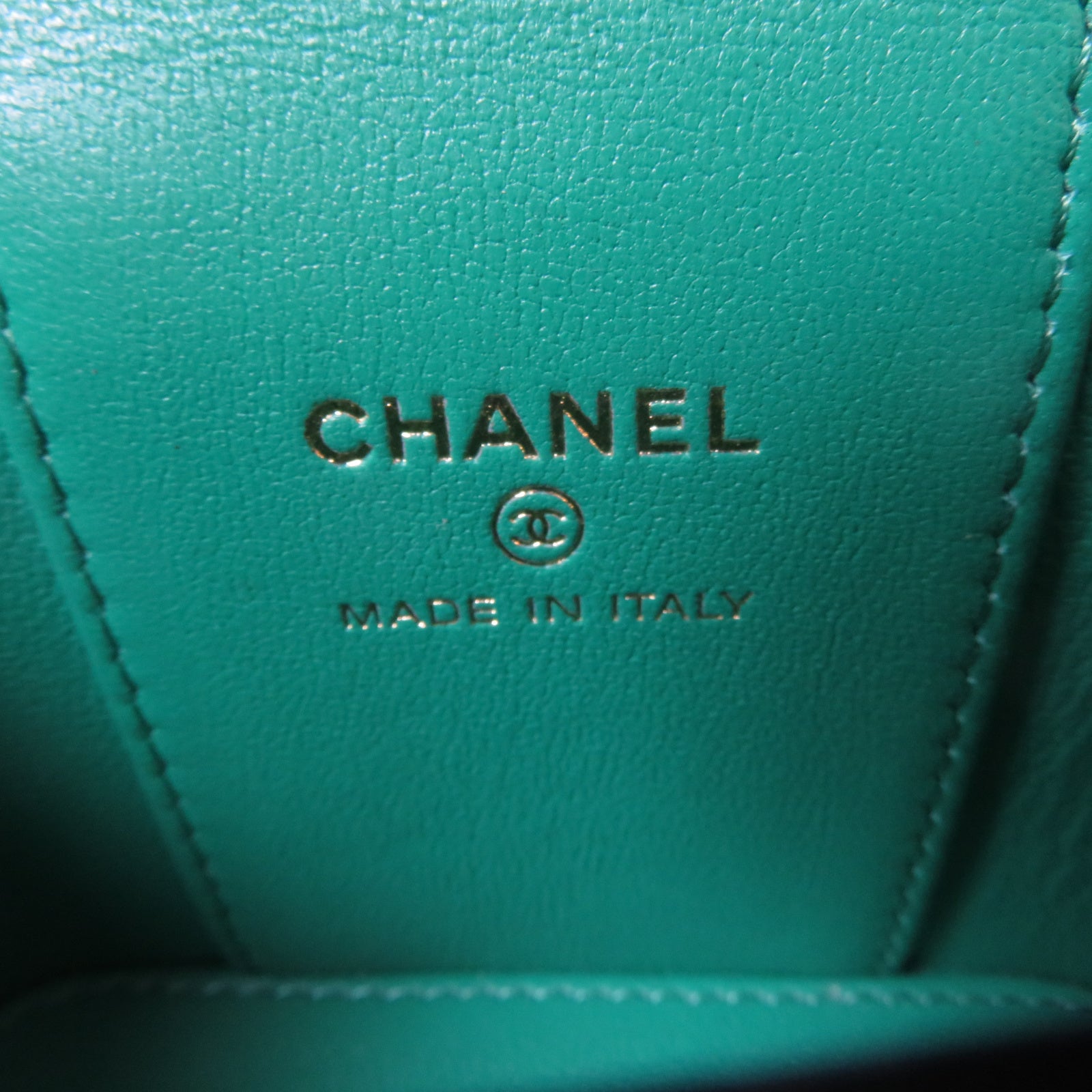 CHANEL 菱格Caviar皮革Vanity Case Mini金扣鏈帶肩背袋綠色