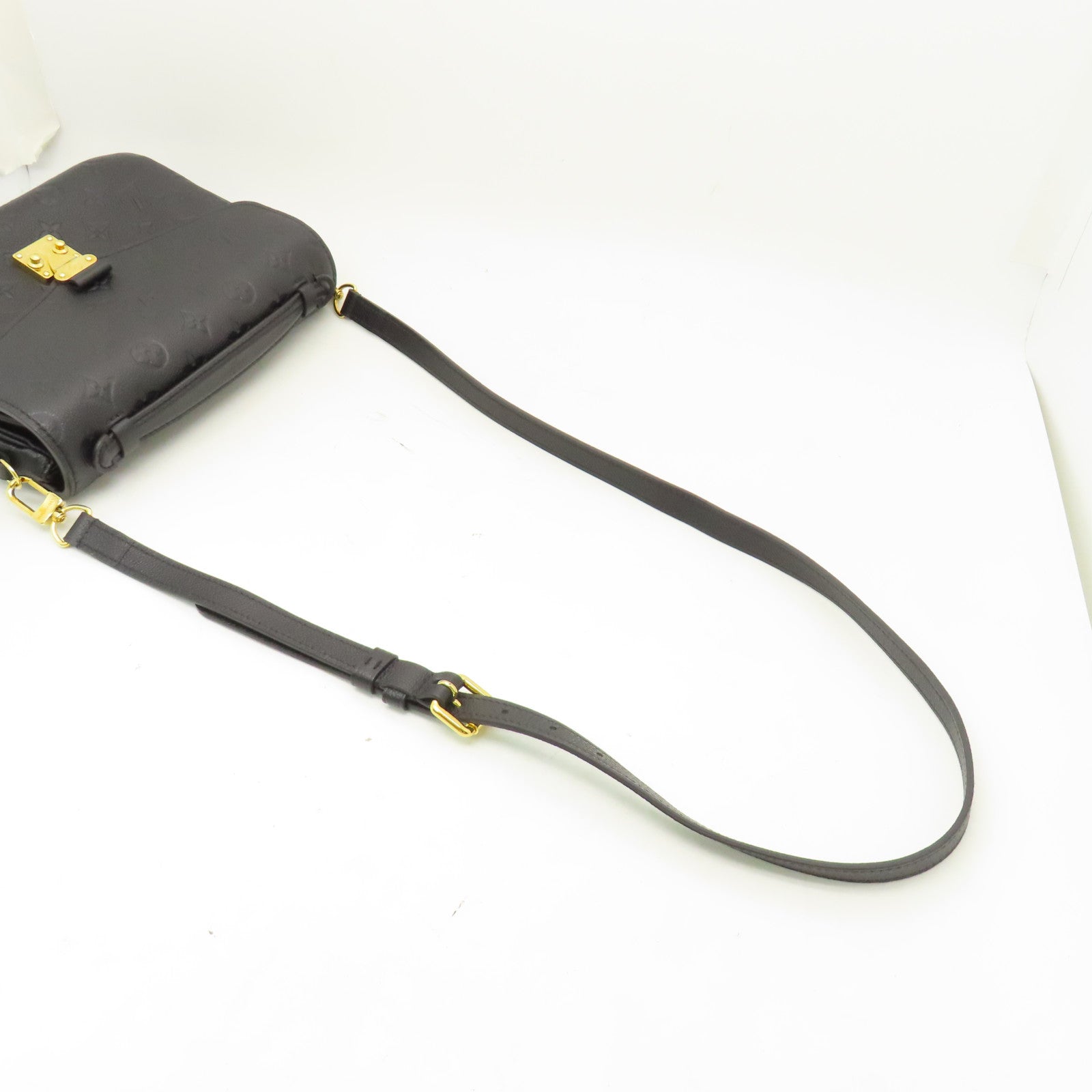 LOUIS VUITTON Monogram Empreinte Pochette Metis金扣手挽肩背兩用袋黑色