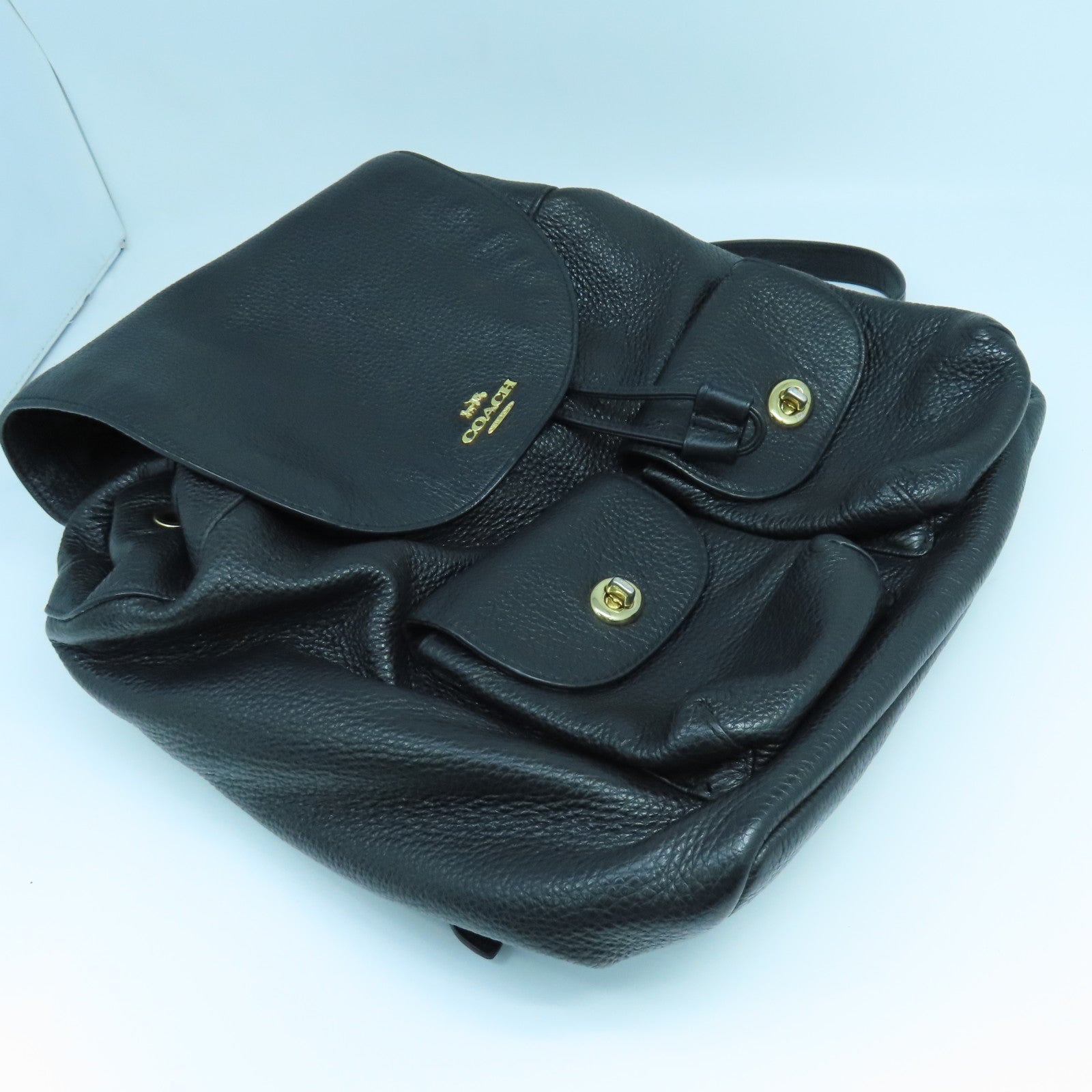 COACH 牛皮皮革Rucksack金扣背包黑色