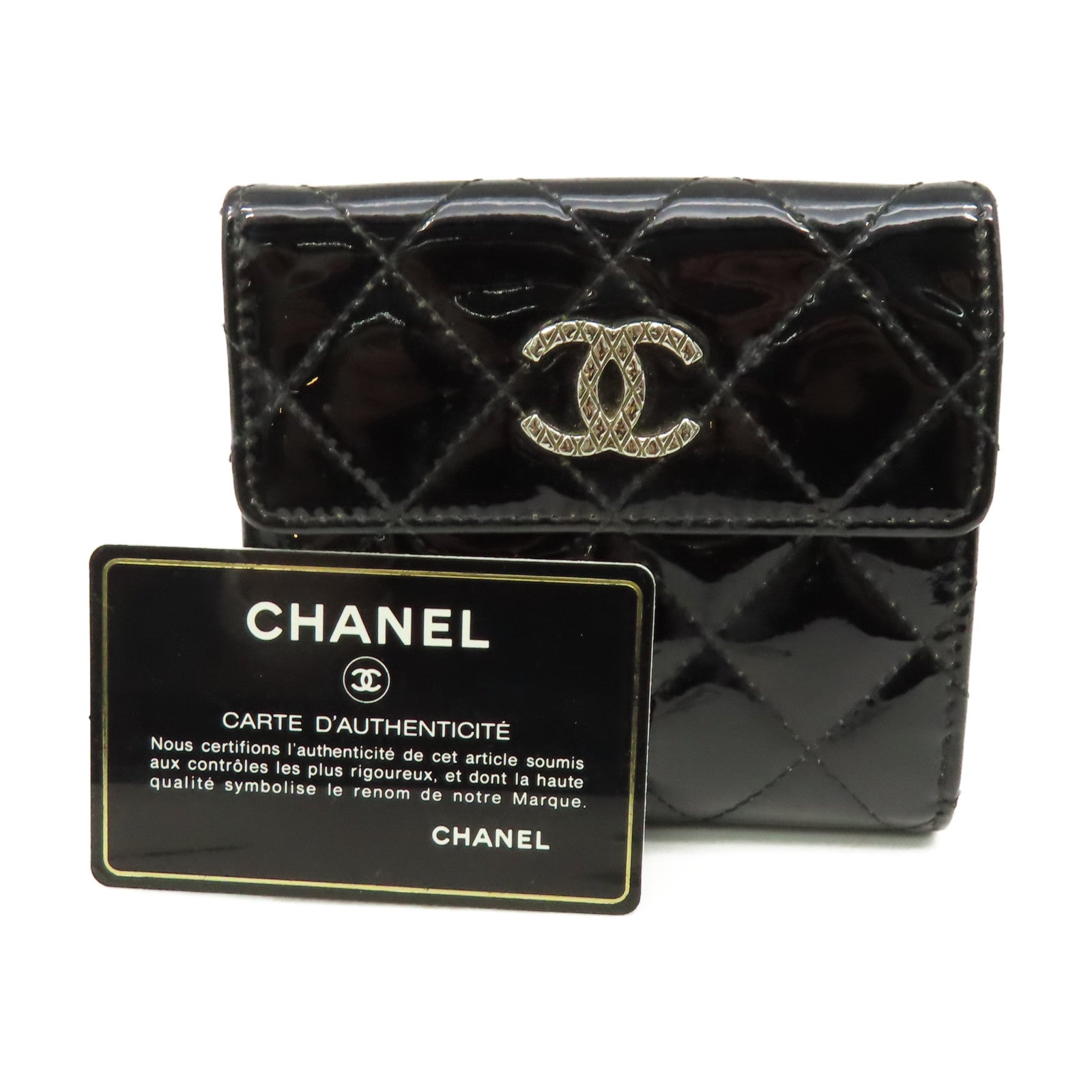 CHANEL 菱格漆皮皮革Short Wallet銀扣短錢包黑色