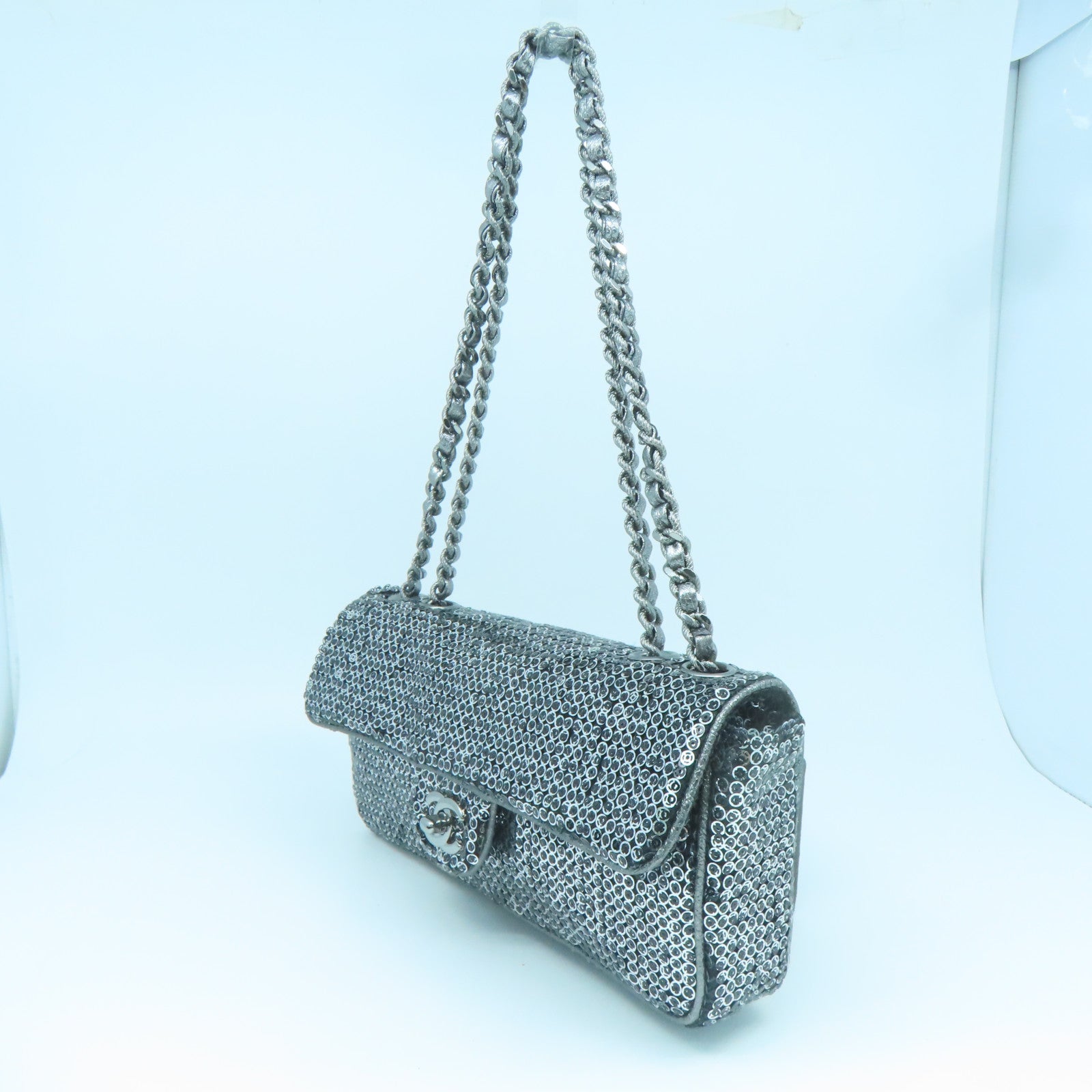 CHANEL beads Chain Shoulder silver buckle shoulder bag silver