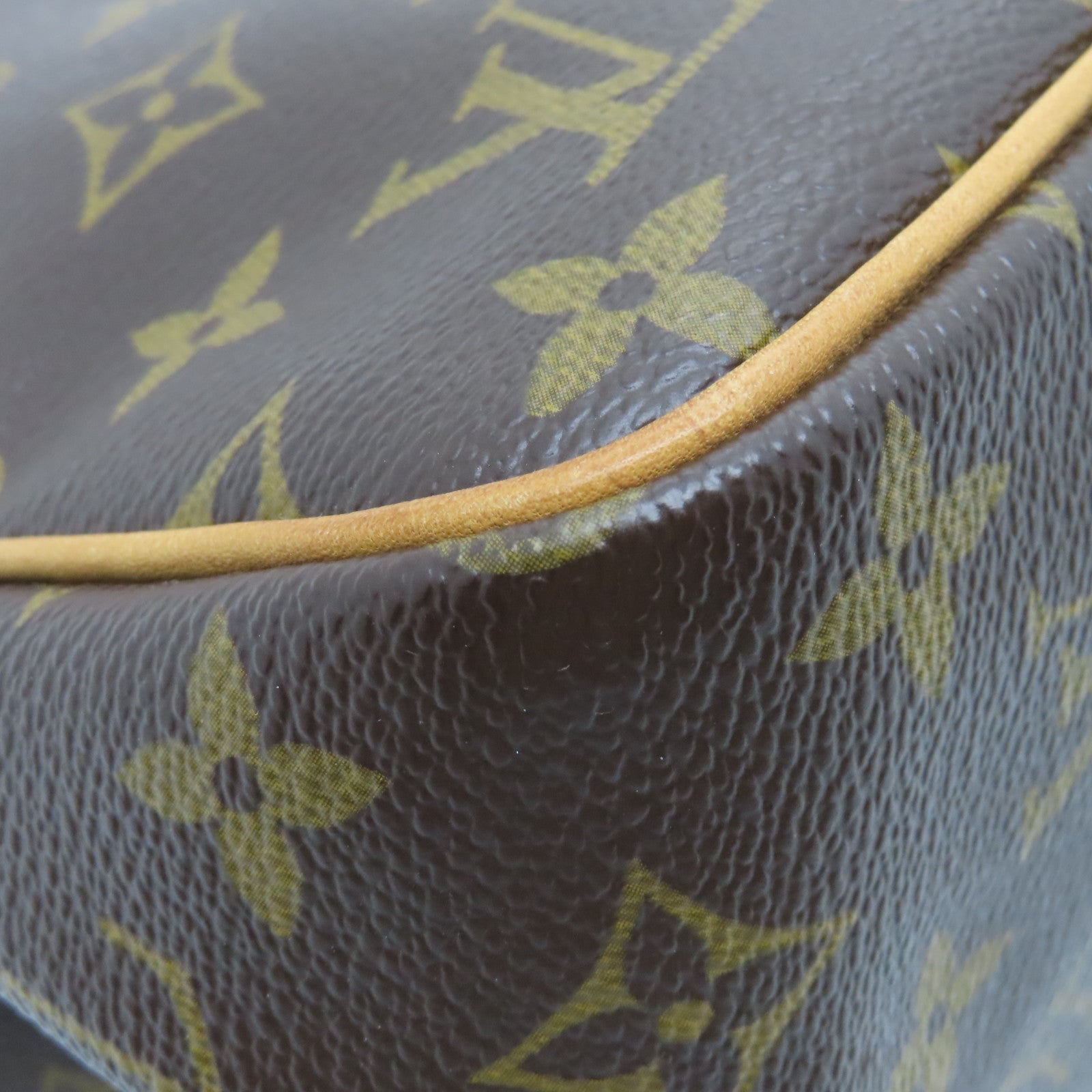 LOUIS VUITTON Monogram Batignolles金扣手挽袋棕色
