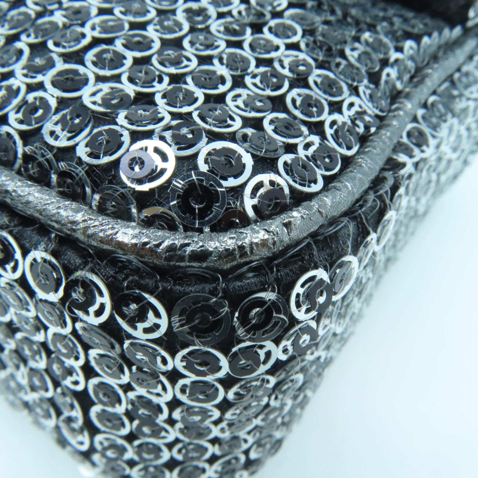 CHANEL beads Chain Shoulder silver buckle shoulder bag silver