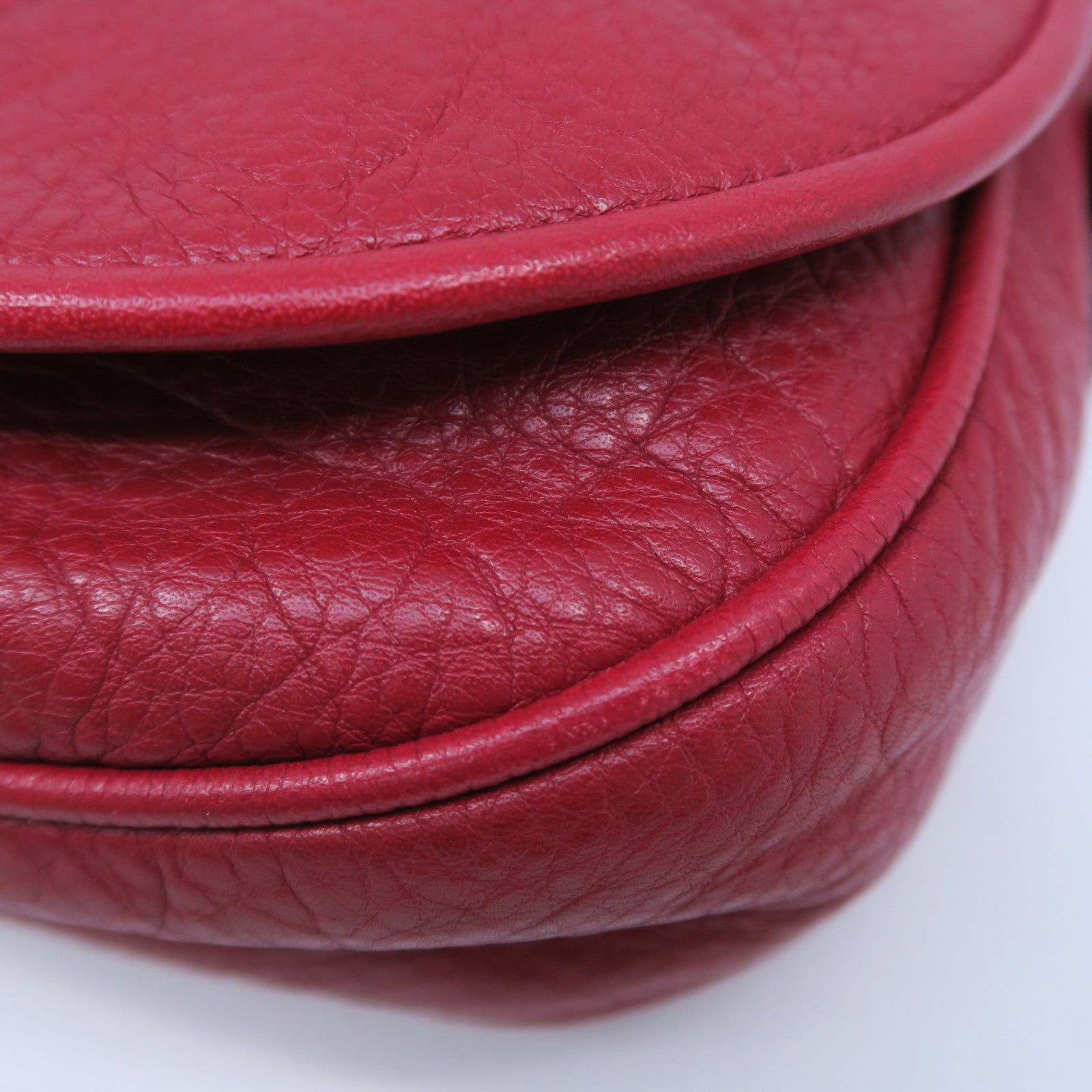 LOEWE 牛皮皮革Shoulder Bag銀扣肩背袋紅色