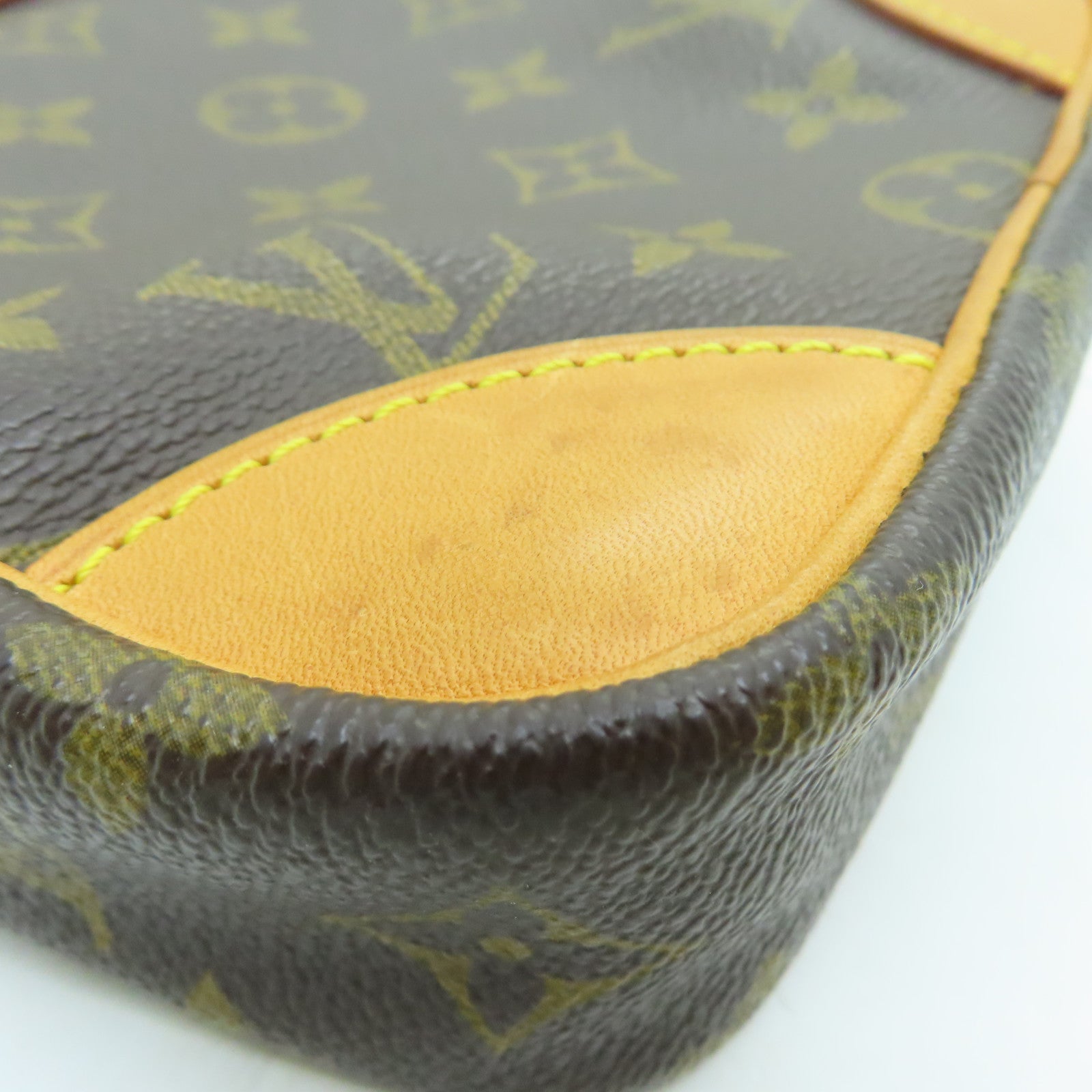 LOUIS VUITTON Monogram Danube Shoulder金扣肩背袋啡色