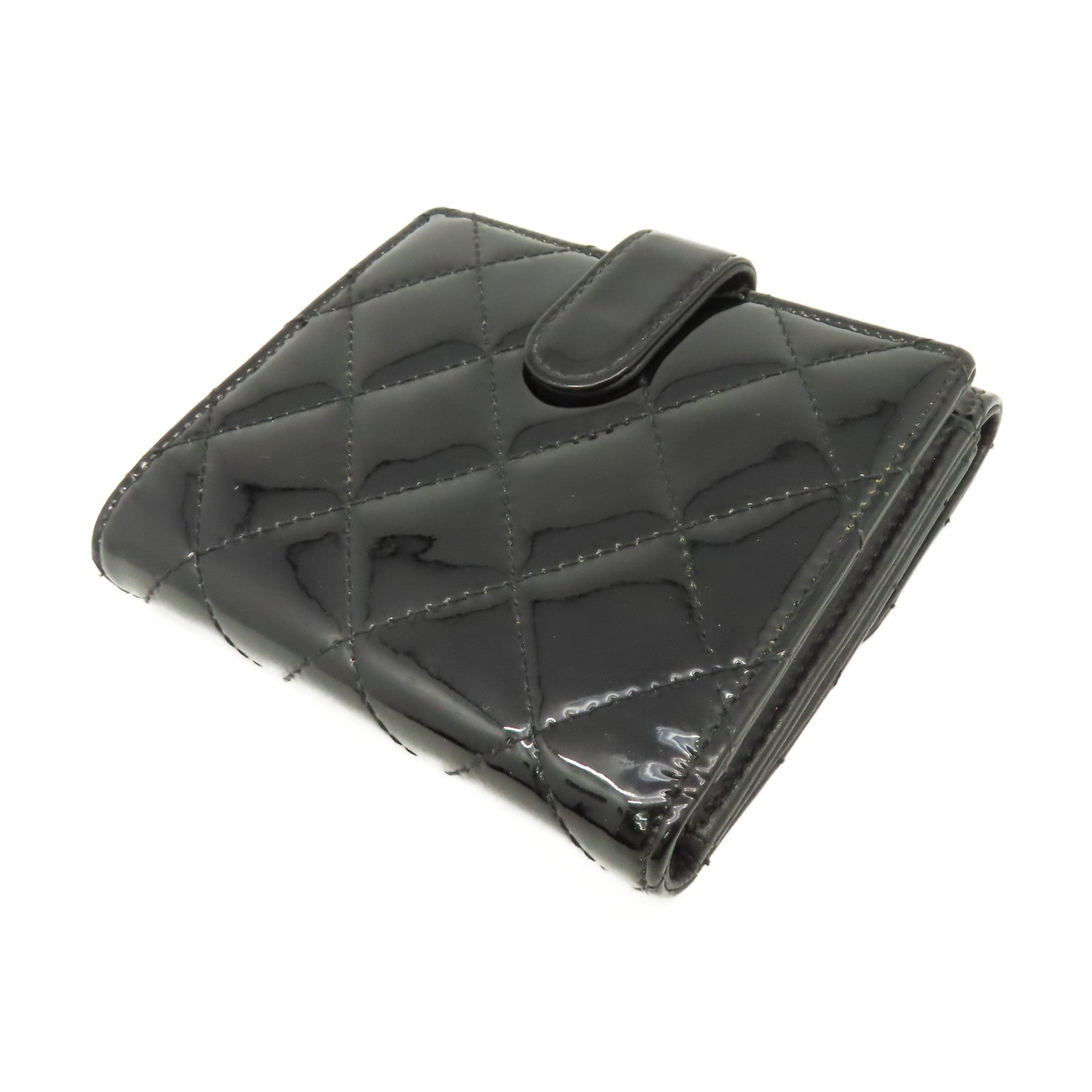 CHANEL 菱格漆皮皮革Short Wallet銀扣短錢包黑色