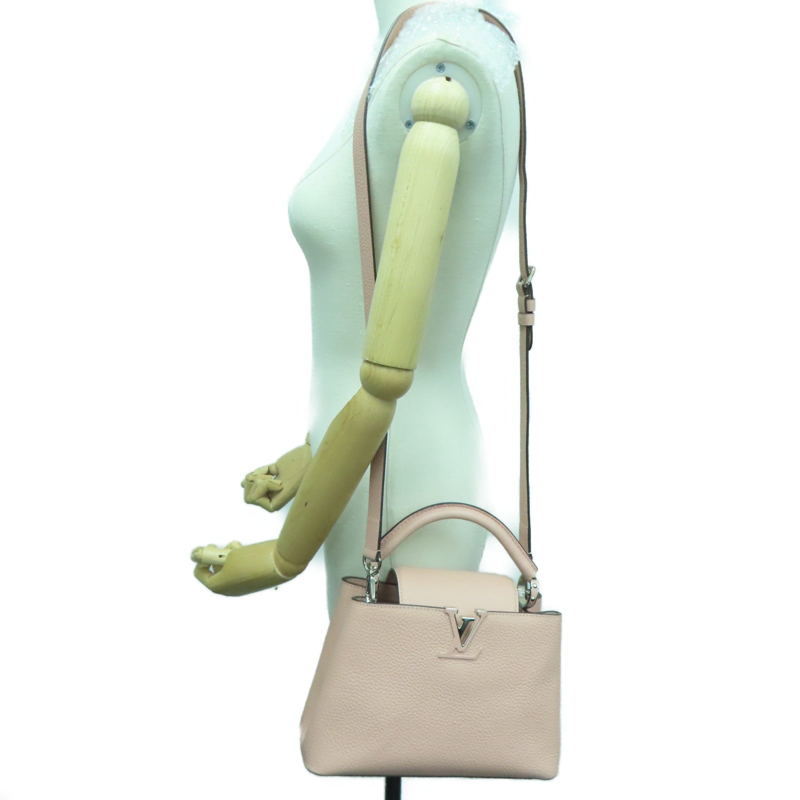LOUIS VUITTON Taurillon皮革Capucines BB银扣手挽肩背两用袋粉红色