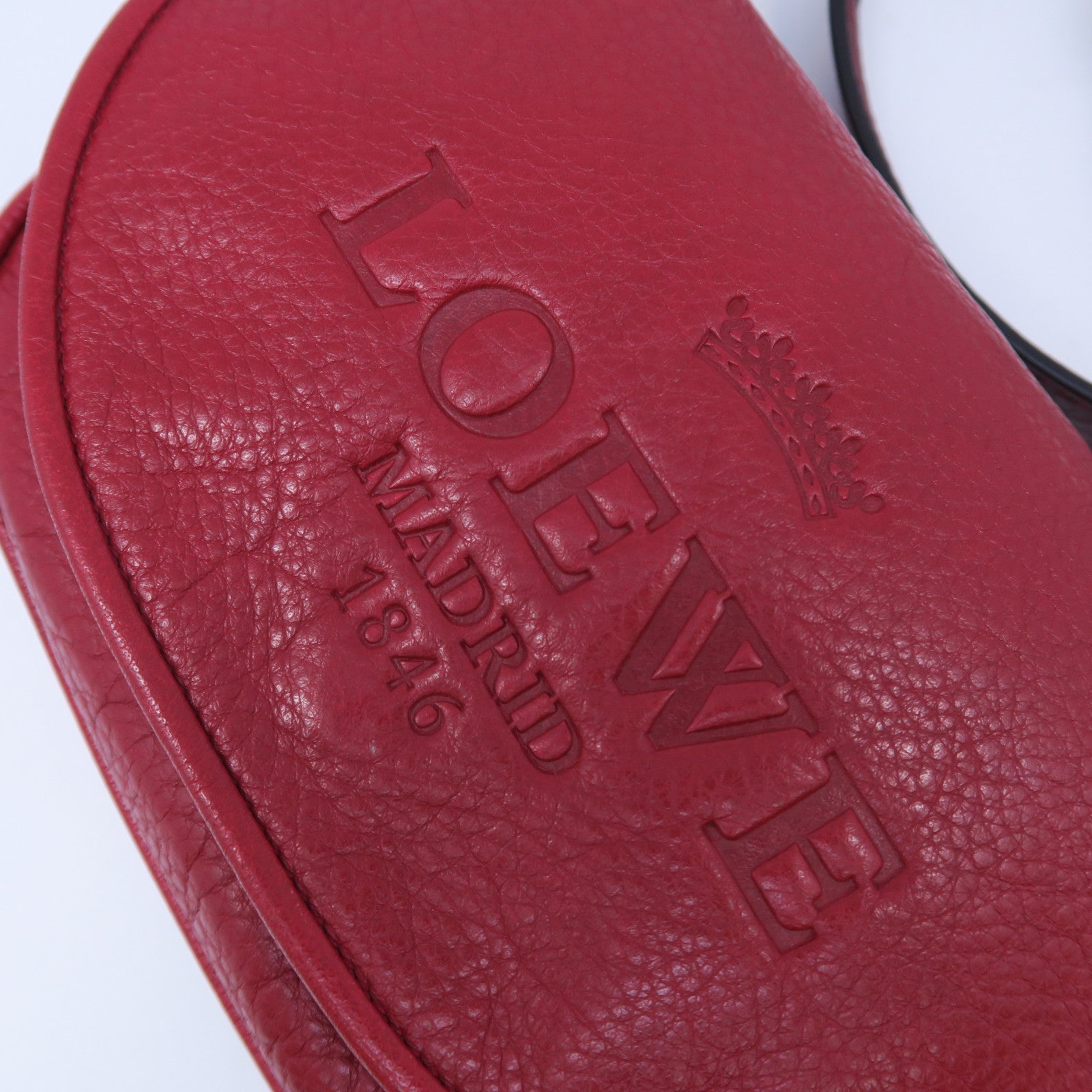 LOEWE 牛皮皮革Shoulder Bag銀扣肩背袋紅色