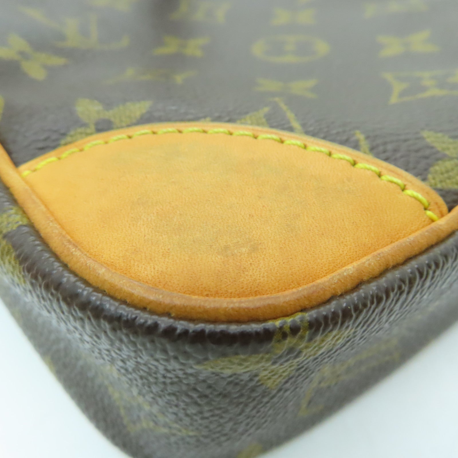 LOUIS VUITTON Monogram Danube Shoulder金扣肩背袋啡色