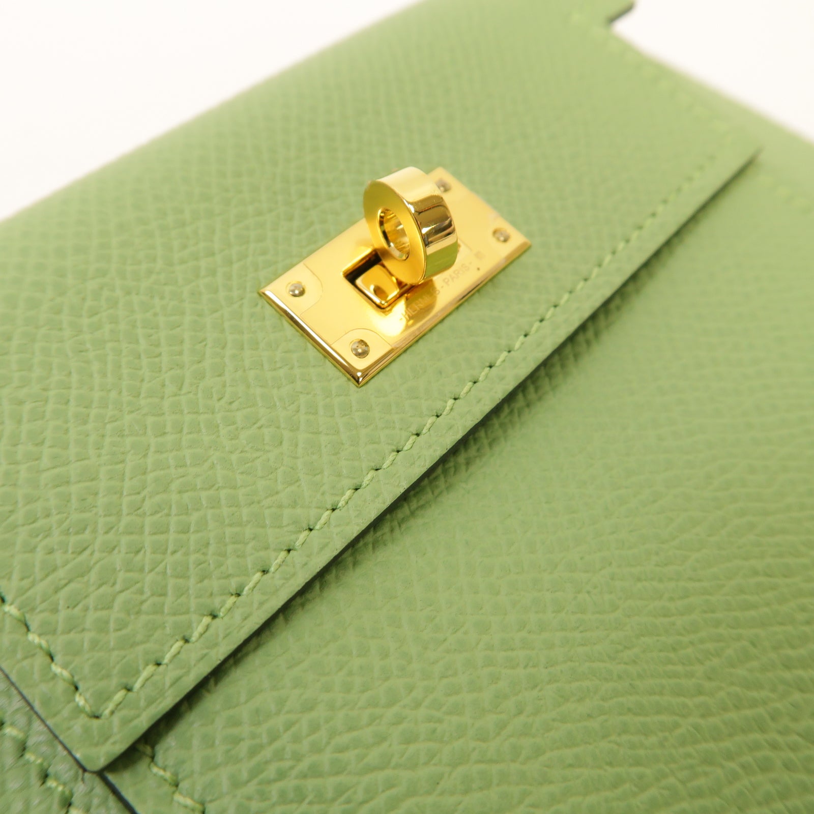 HERMES Epsom皮革Kelly Pocket金扣零錢包Vert Criquet浅綠色