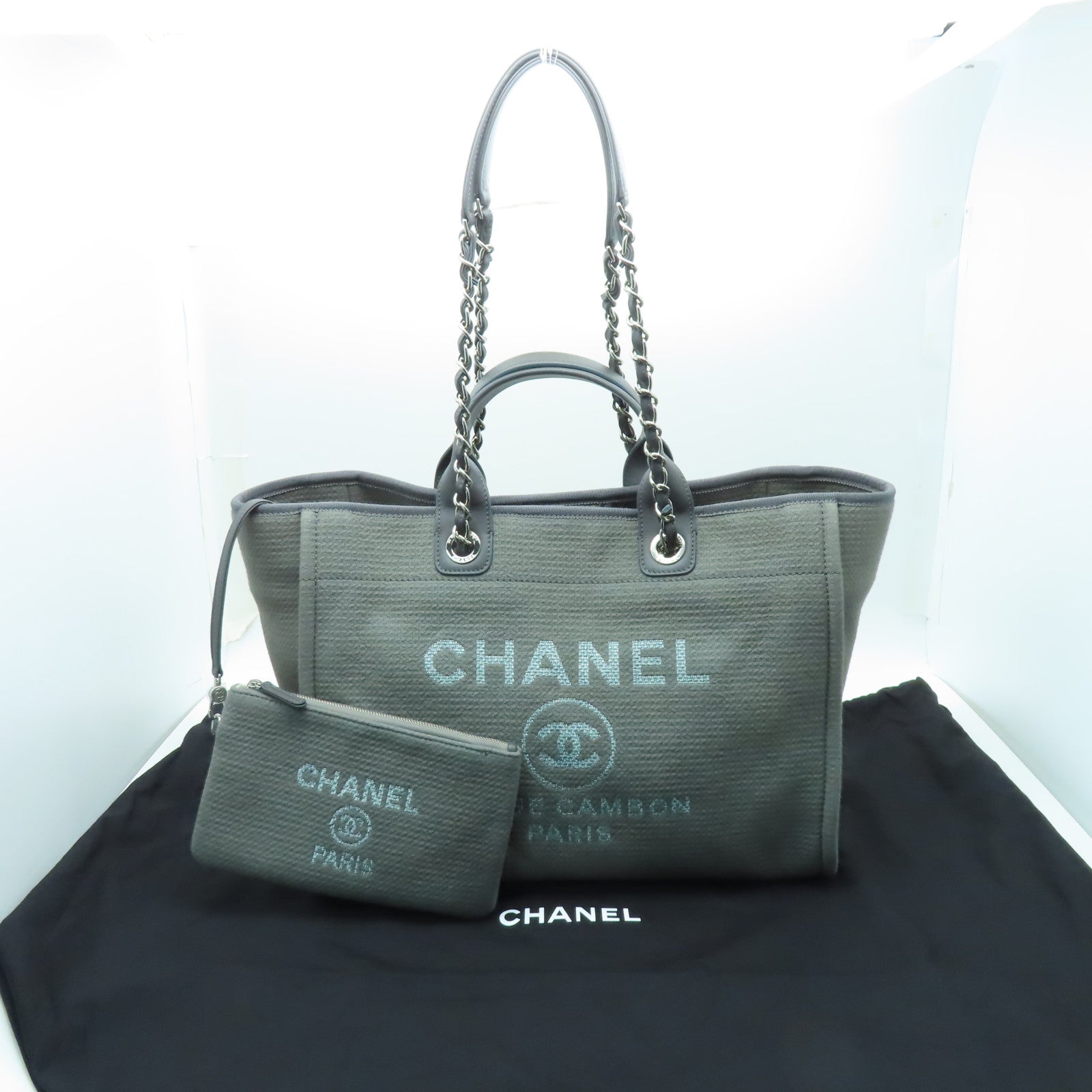 CHANEL 帆布Deauville Tote銀扣手挽肩背兩用袋灰色