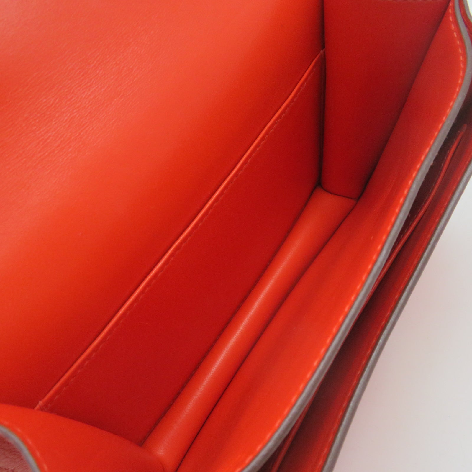 HERMES 【激減優惠】Evercolor皮革Constance Mini Shoulder Bag銀扣肩背袋Capucine火焰紅色