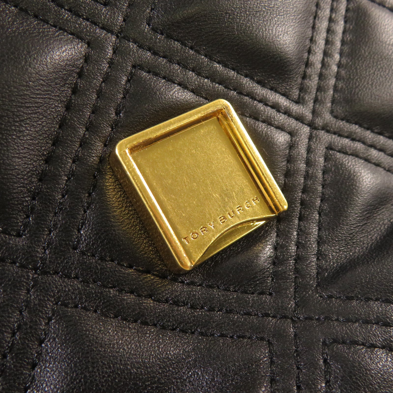Tory Burch 菱格羊皮皮革Chain Shoulder金扣鏈帶肩背袋黑色
