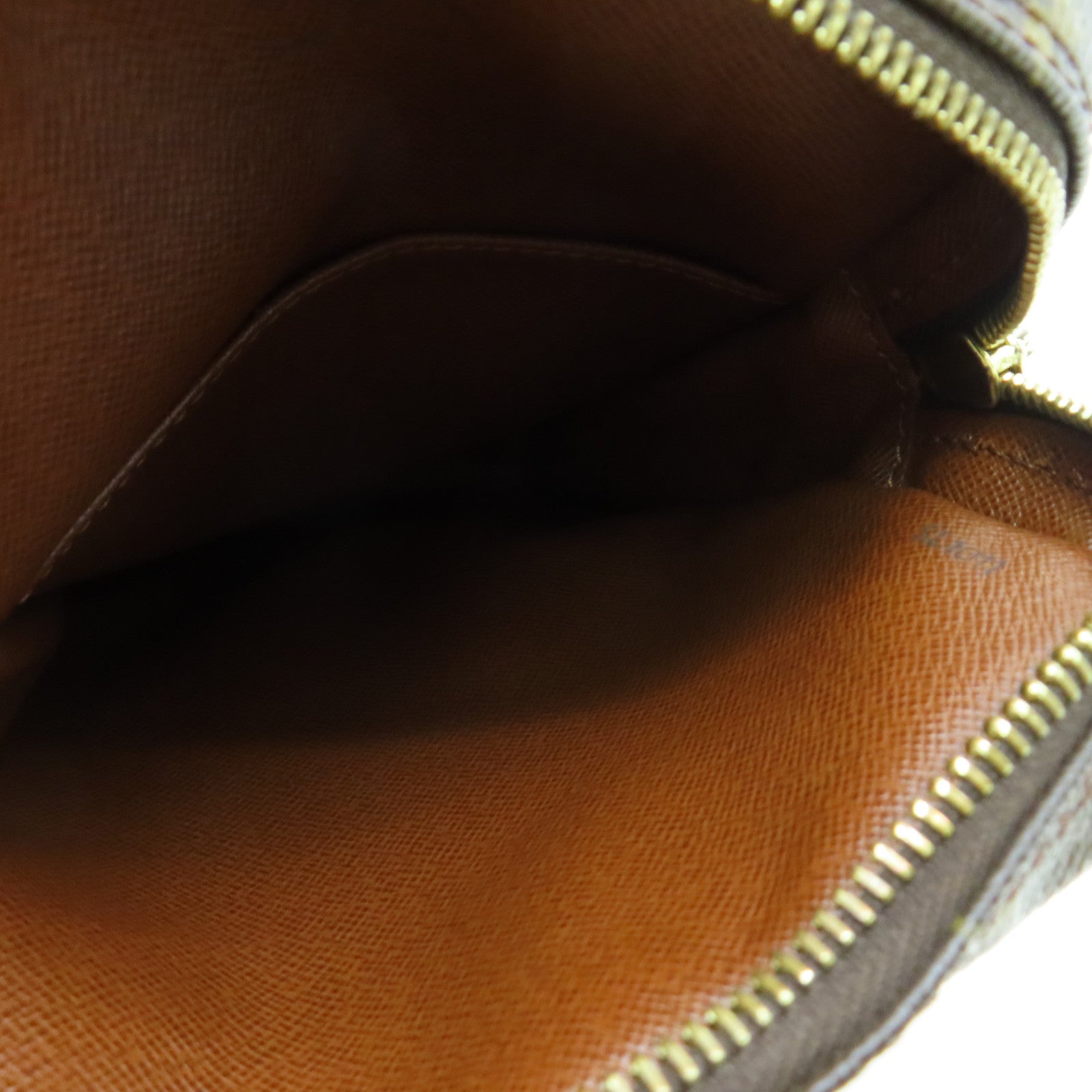 LOUIS VUITTON Monogram Danube Shoulder金扣肩背袋啡色