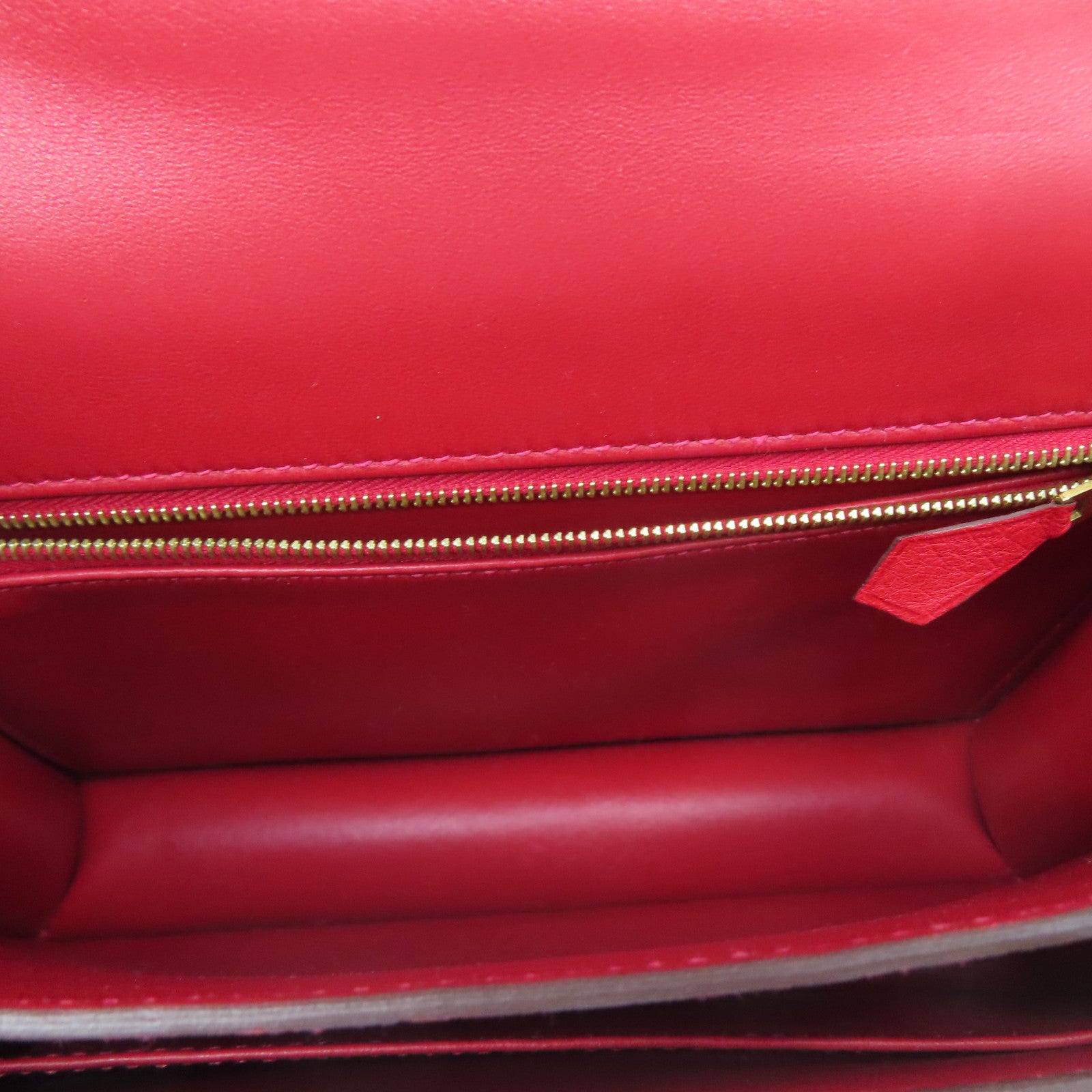 HERMES Ostrich Leather Constance 24 Gold Buckle Shoulder Bag Ostrich Red