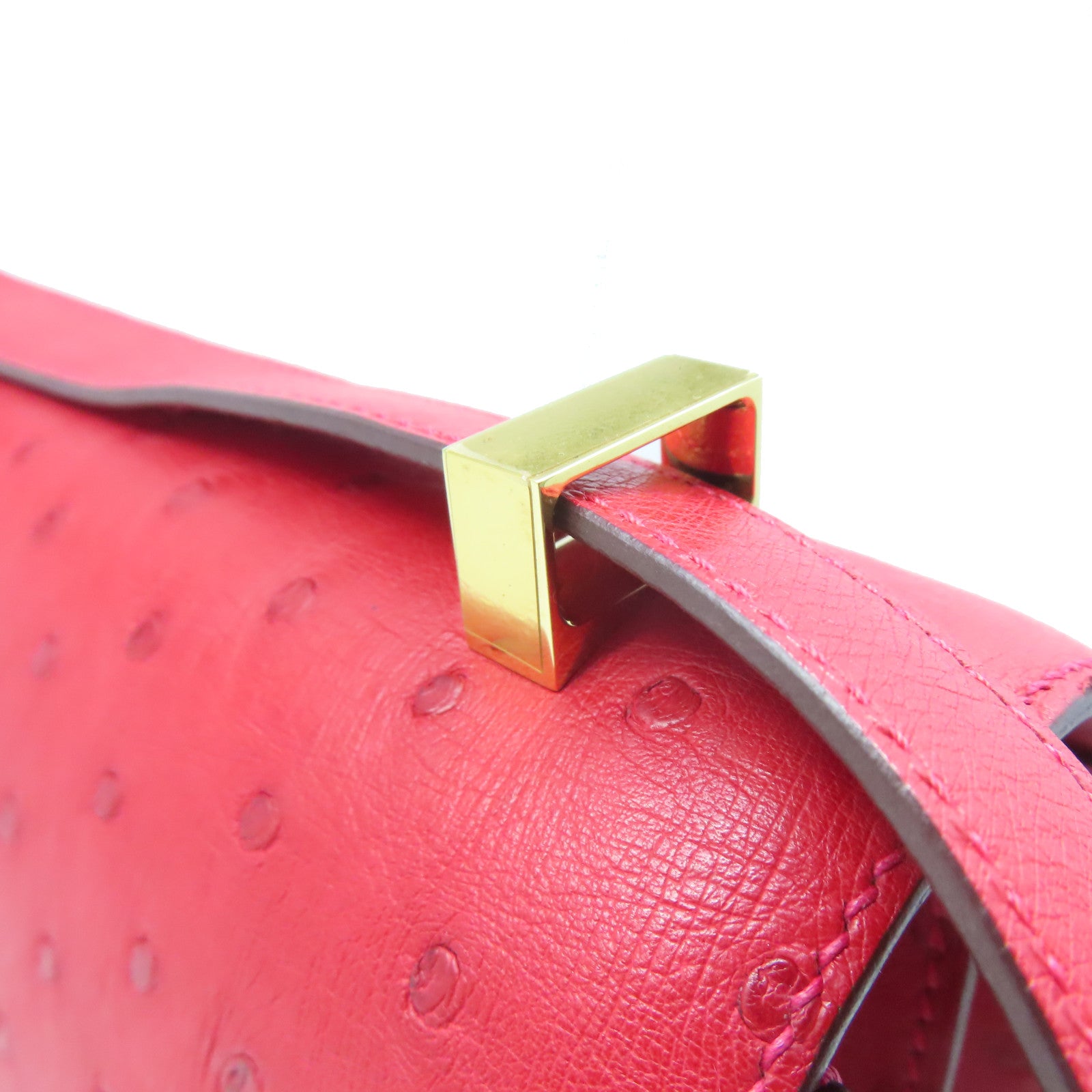 HERMES Ostrich Leather Constance 24 Gold Buckle Shoulder Bag Ostrich Red