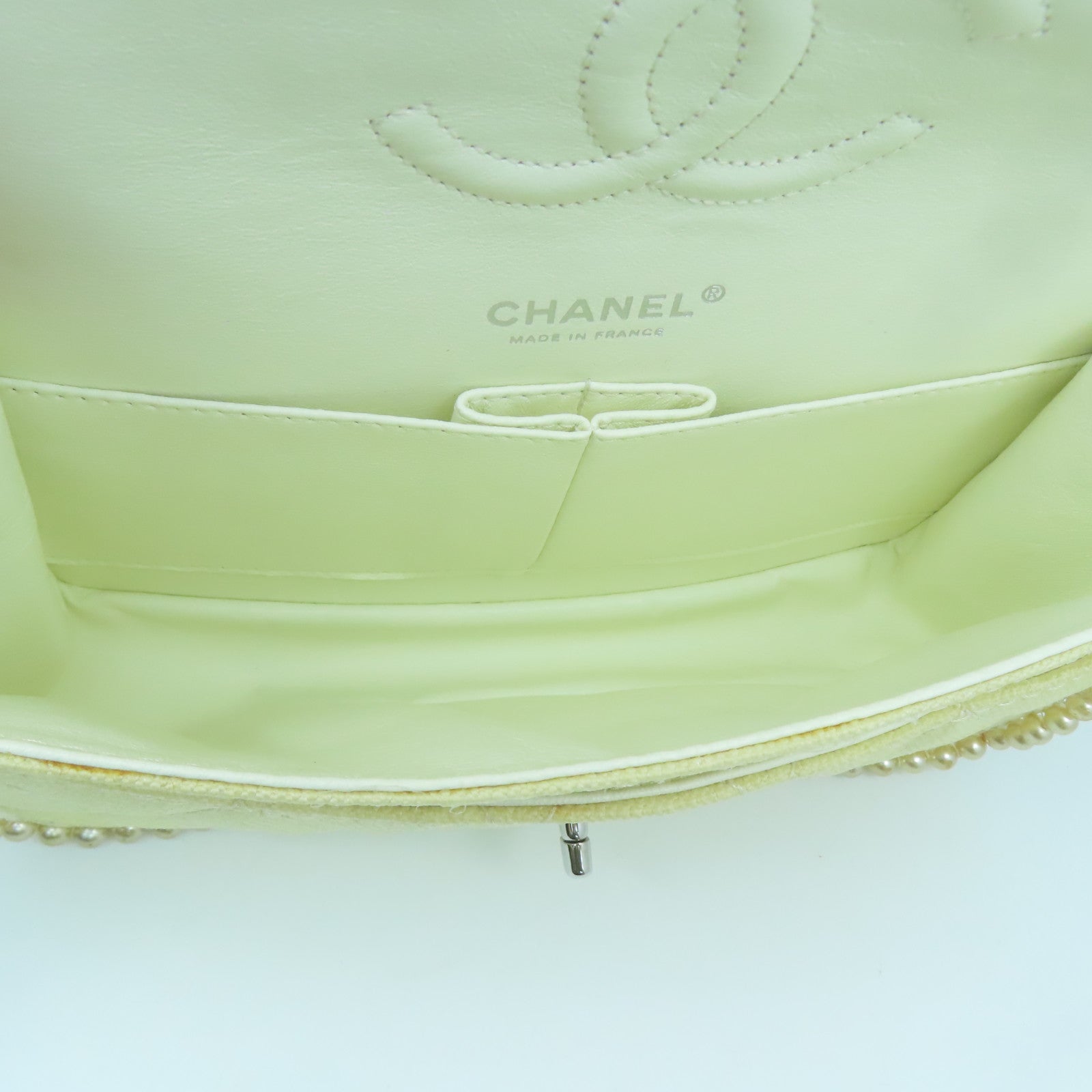 CHANEL Rhombus Leather Chain Shoulder Silver Buckle Shoulder Bag Beige