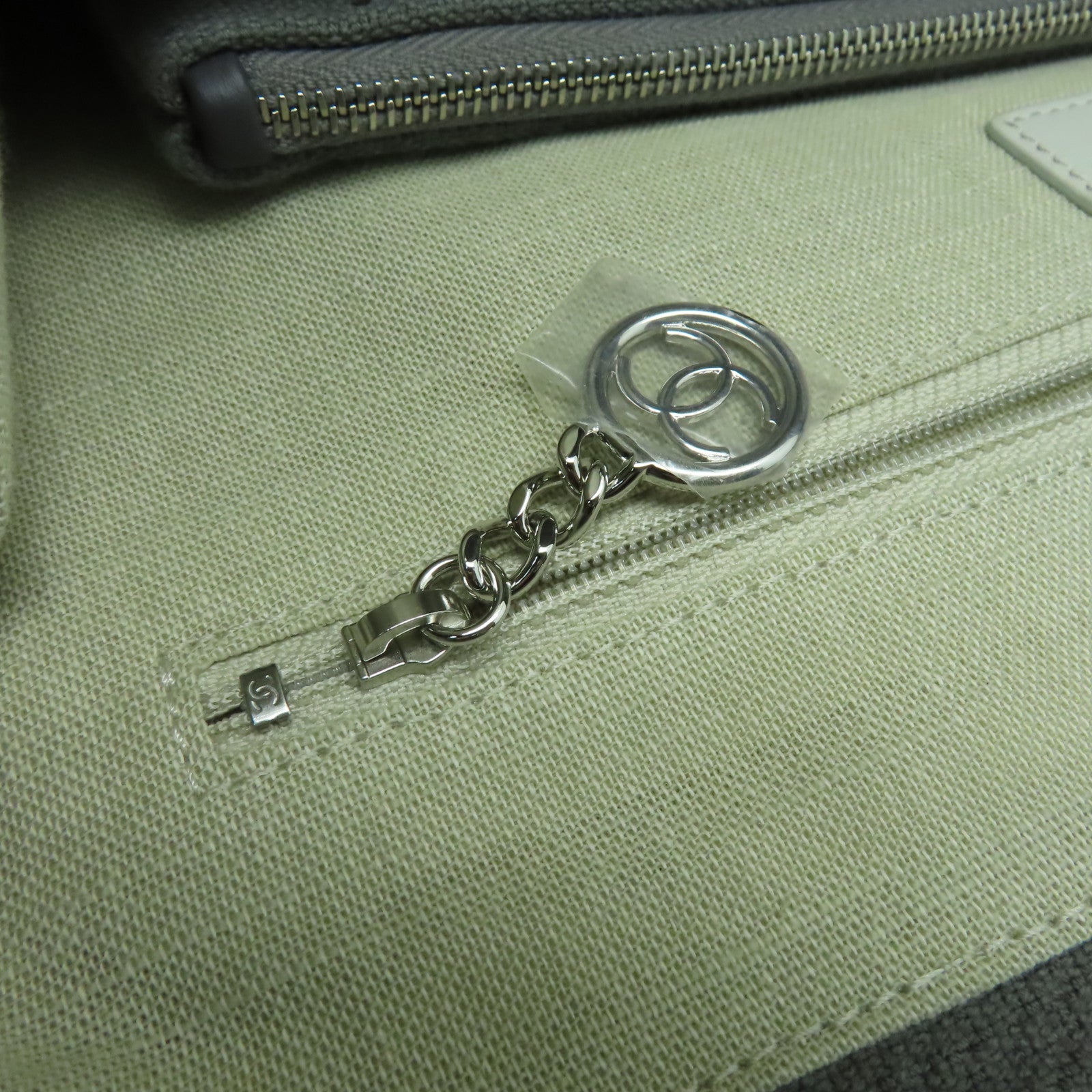 CHANEL 帆布Deauville Tote銀扣手挽肩背兩用袋灰色