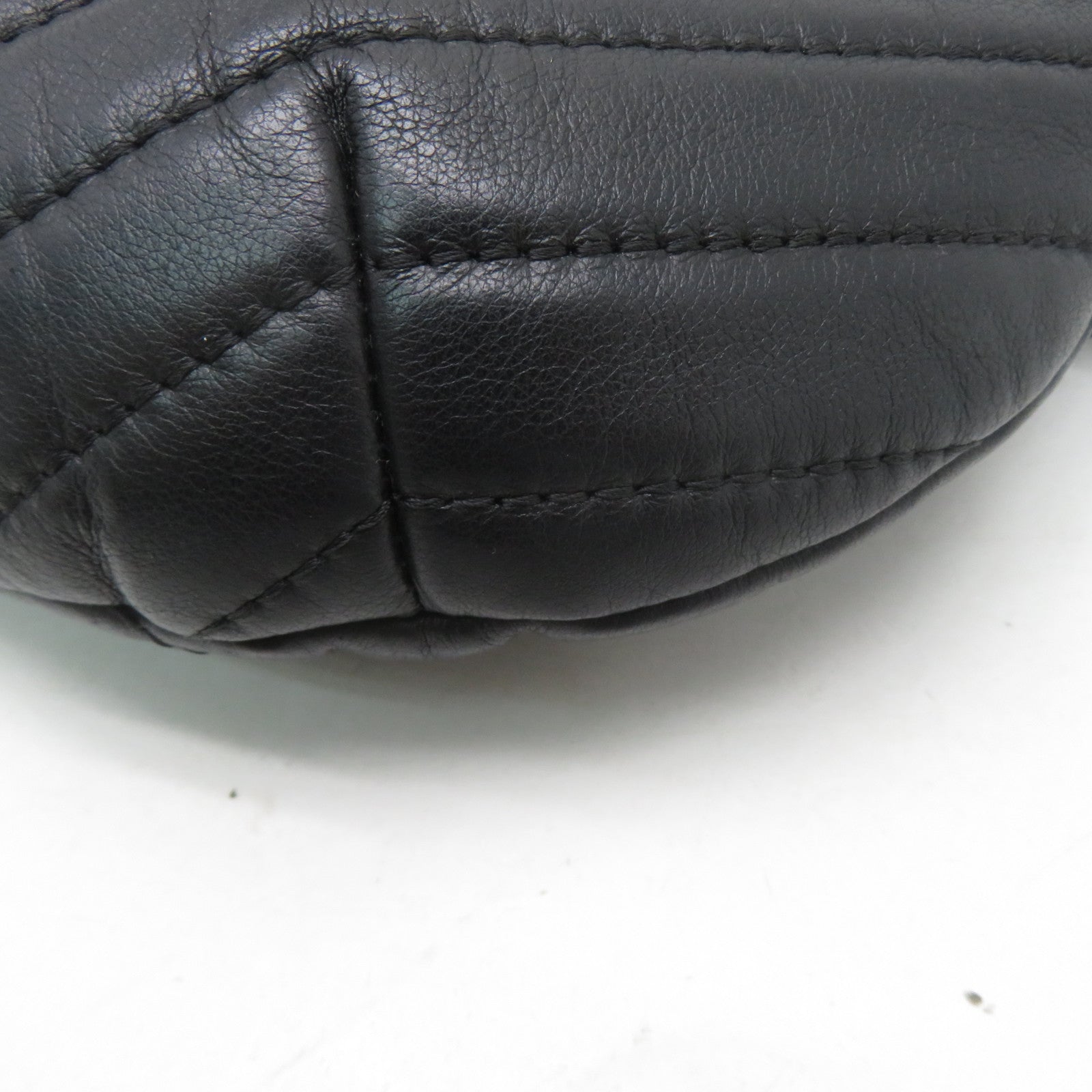 CHANEL 斜紋羊皮皮革Waist Bag銀扣腰包黑色